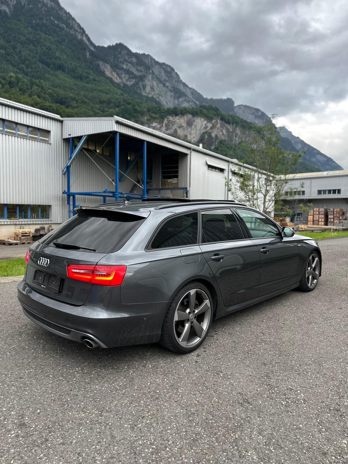 AUDI A6 Avant 3.0 BiTDI V6 quattro tiptronic-image-17