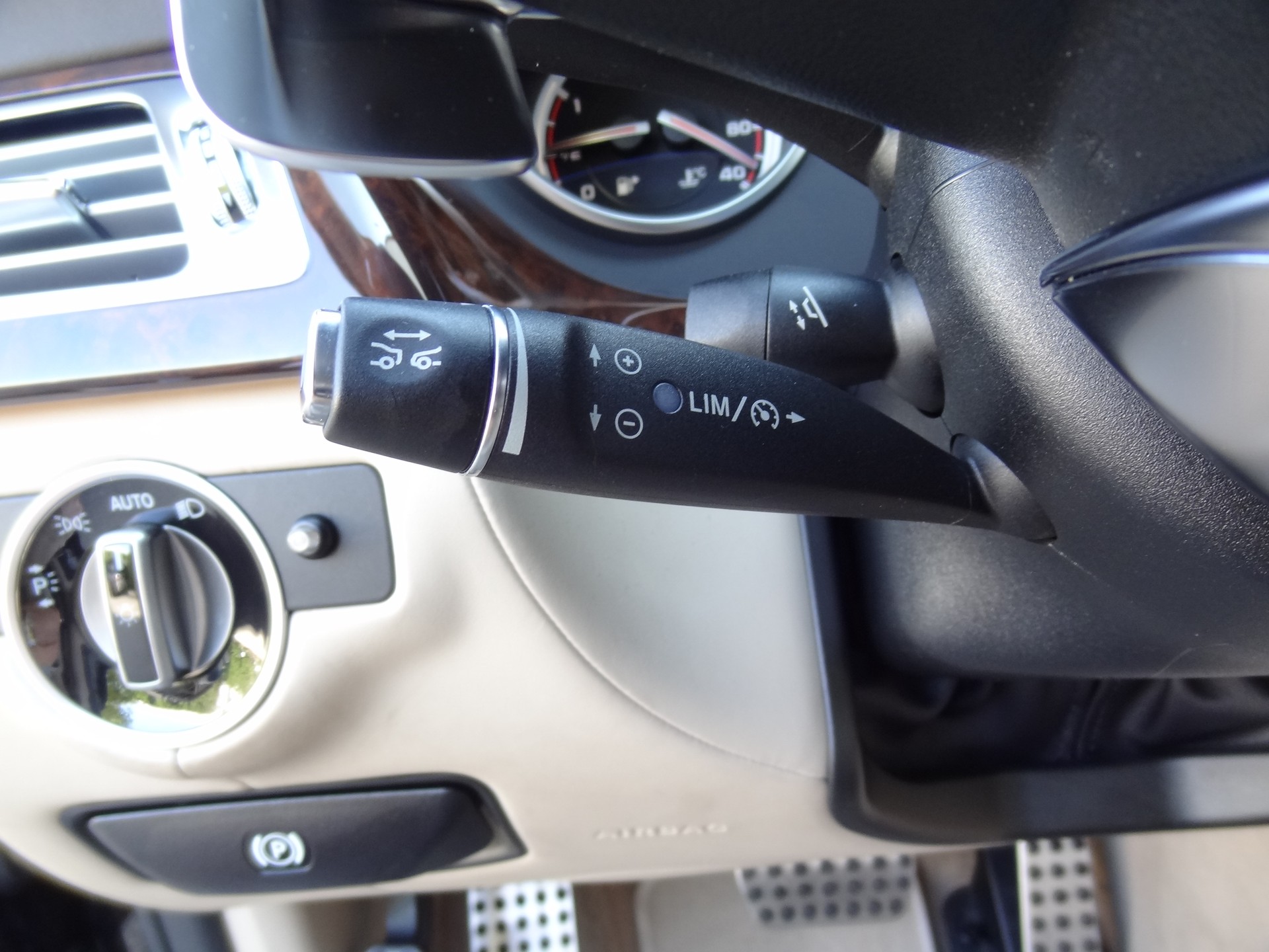 MERCEDES-BENZ CLS Shooting Brake 63 AMG S 4Matic Speedshift MCT-image-13