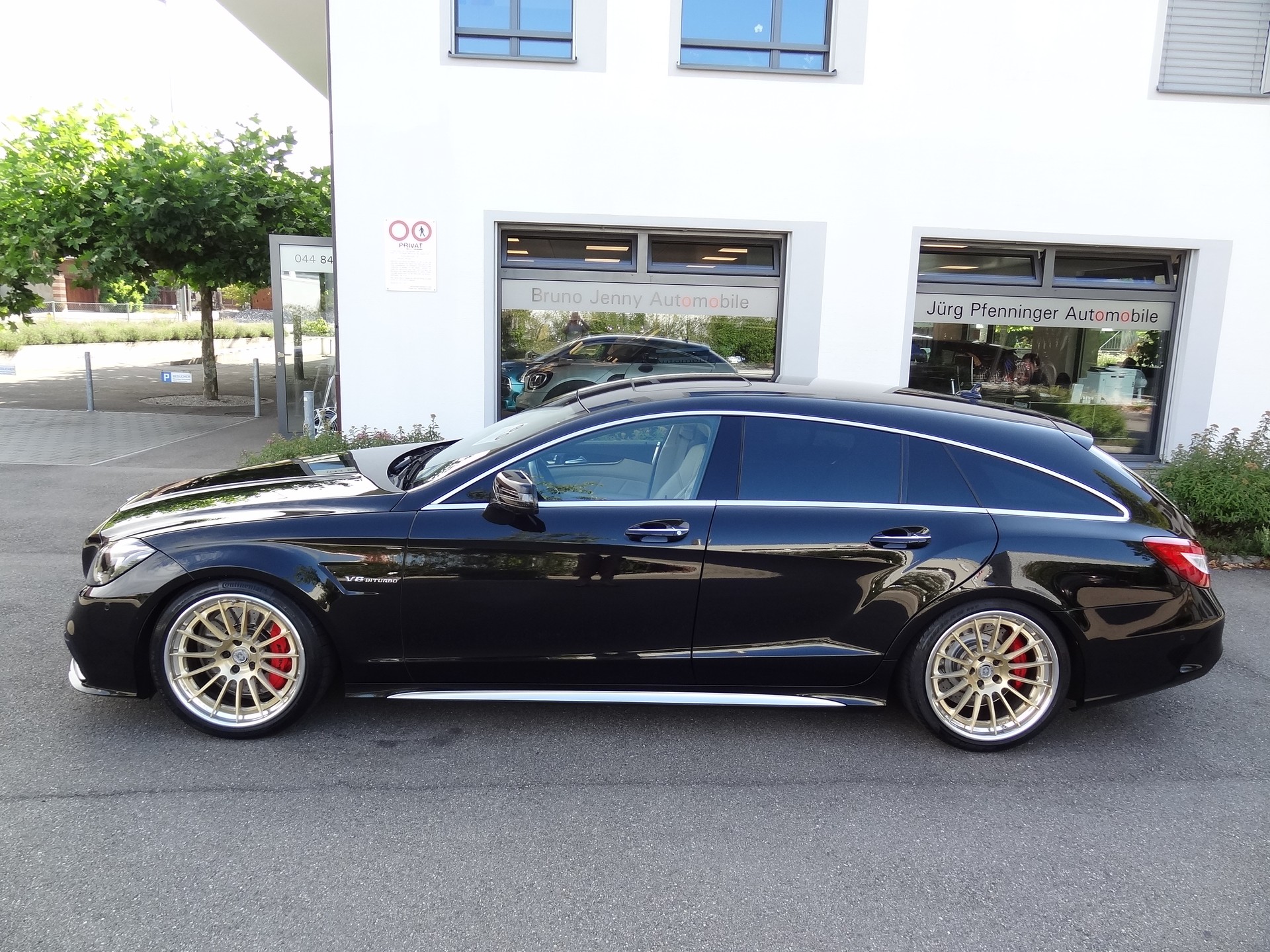 MERCEDES-BENZ CLS Shooting Brake 63 AMG S 4Matic Speedshift MCT-showroom-element-1