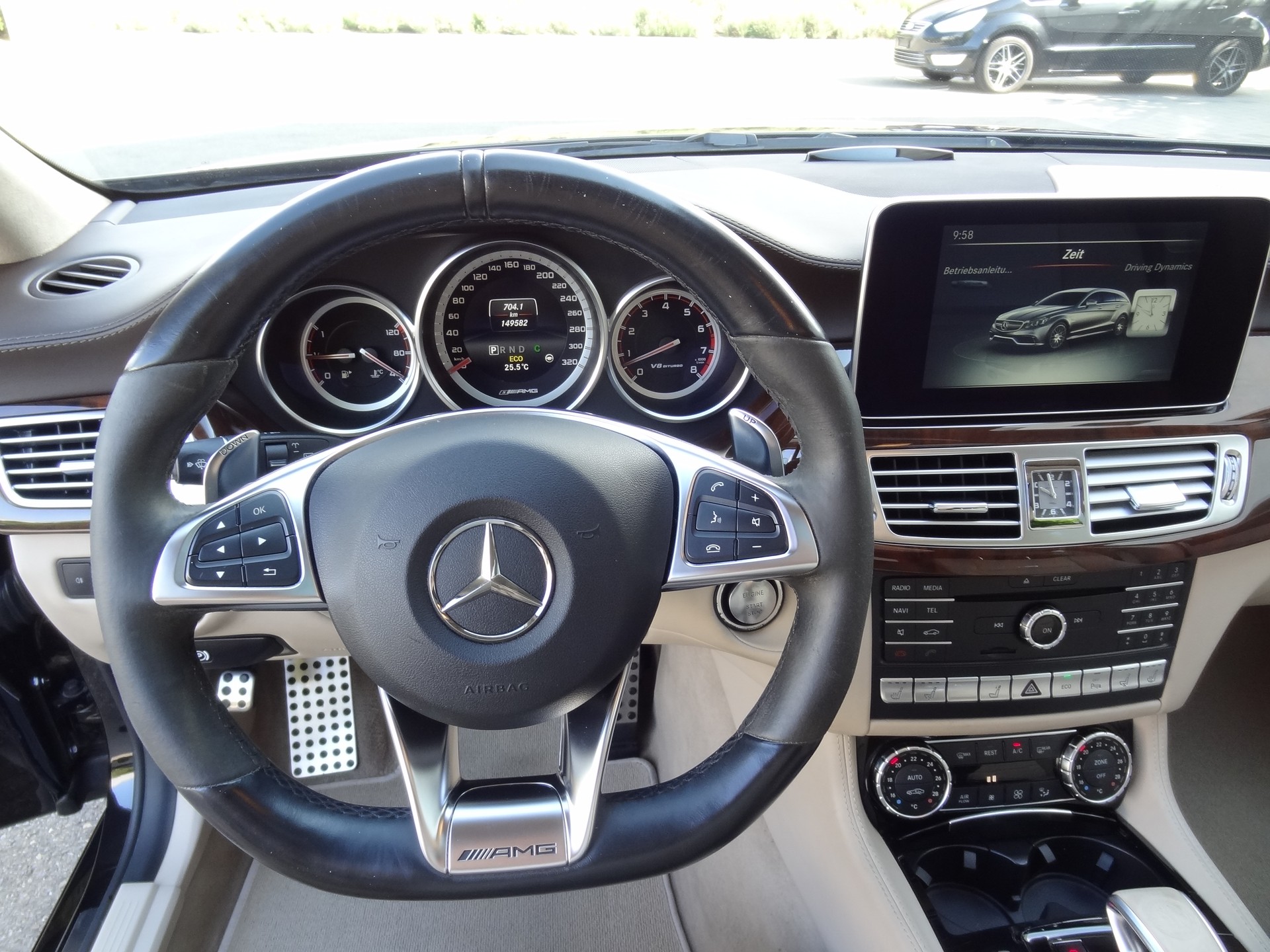 MERCEDES-BENZ CLS Shooting Brake 63 AMG S 4Matic Speedshift MCT-image-12