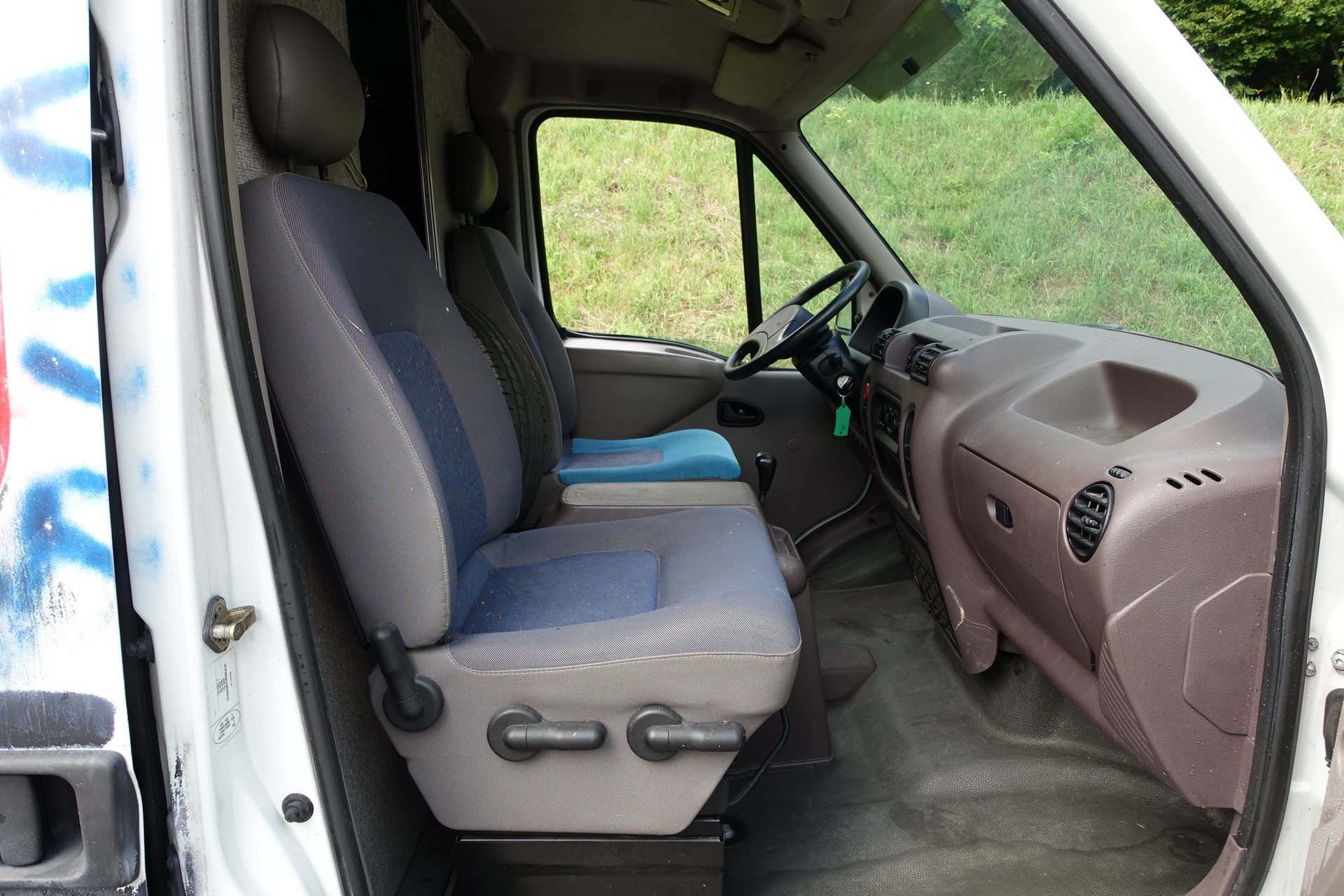 RENAULT T 33 2.5 D-image-9