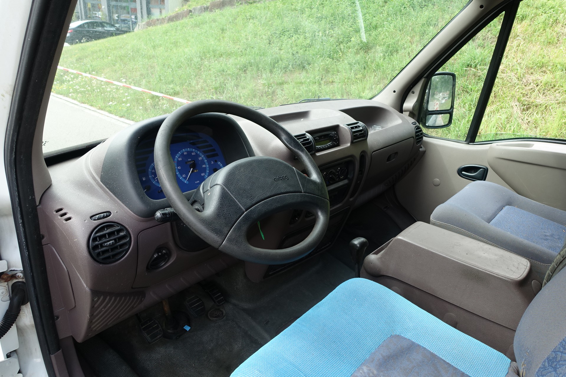 RENAULT T 33 2.5 D-image-3