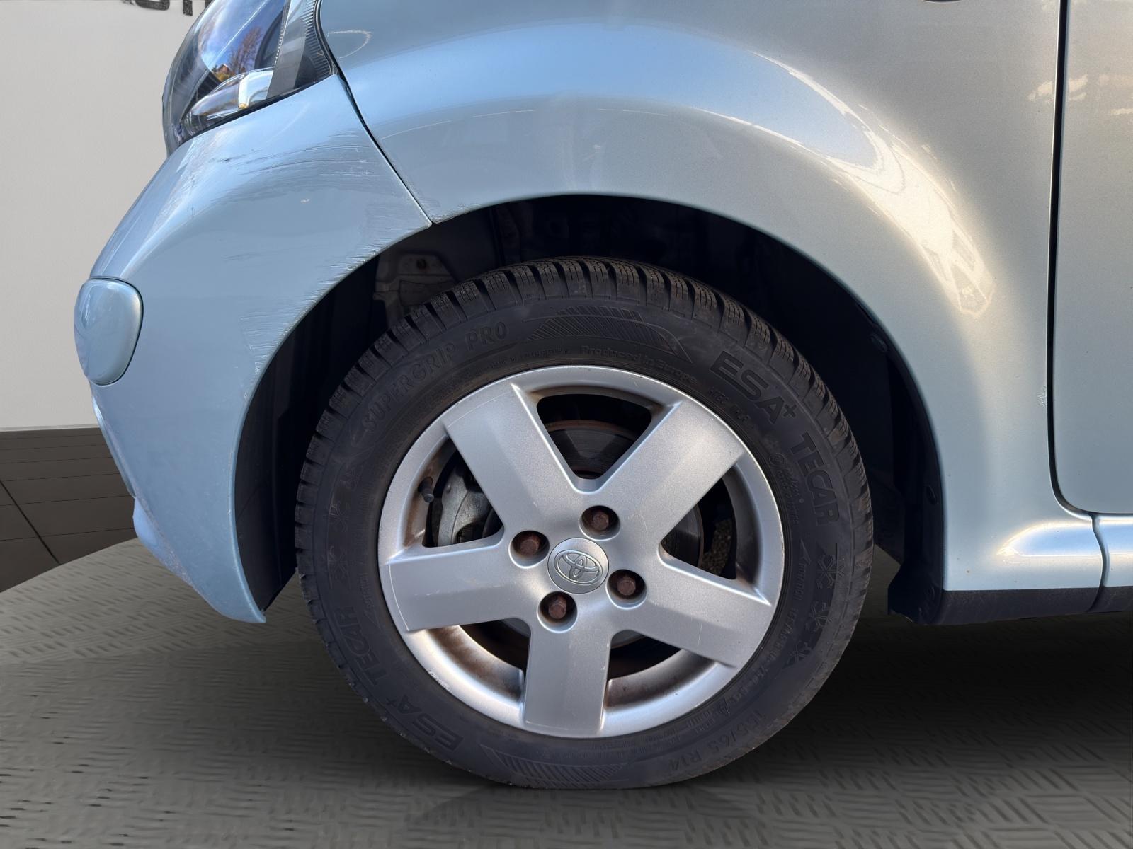 TOYOTA Aygo 1.0 VVT-i Linea Sol-image-14