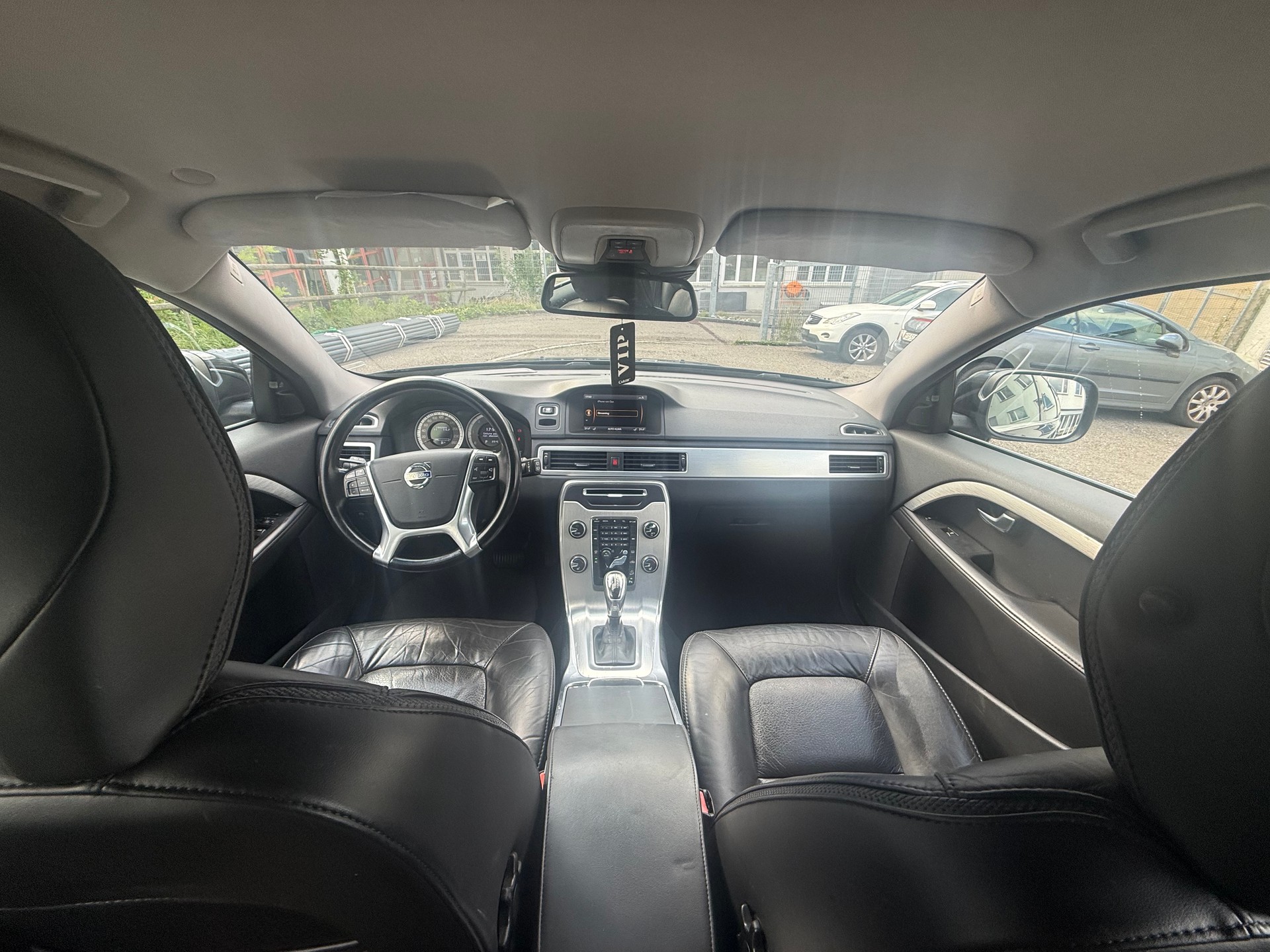 VOLVO XC70 D5 AWD Summum Geartronic-image-10