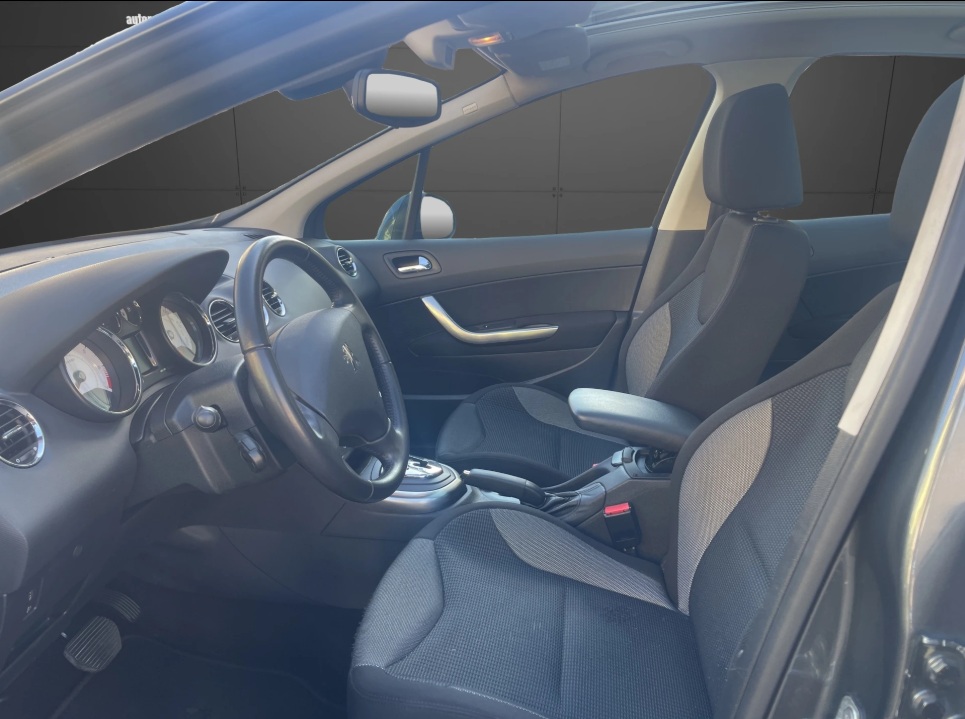 PEUGEOT 1.6 Turbo 156 SportPack-image-4