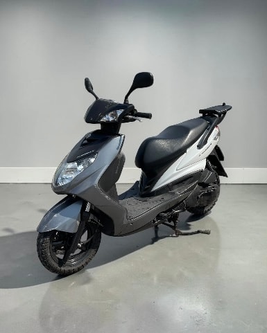 YAMAHA Cygnus XC 125 X-image-2