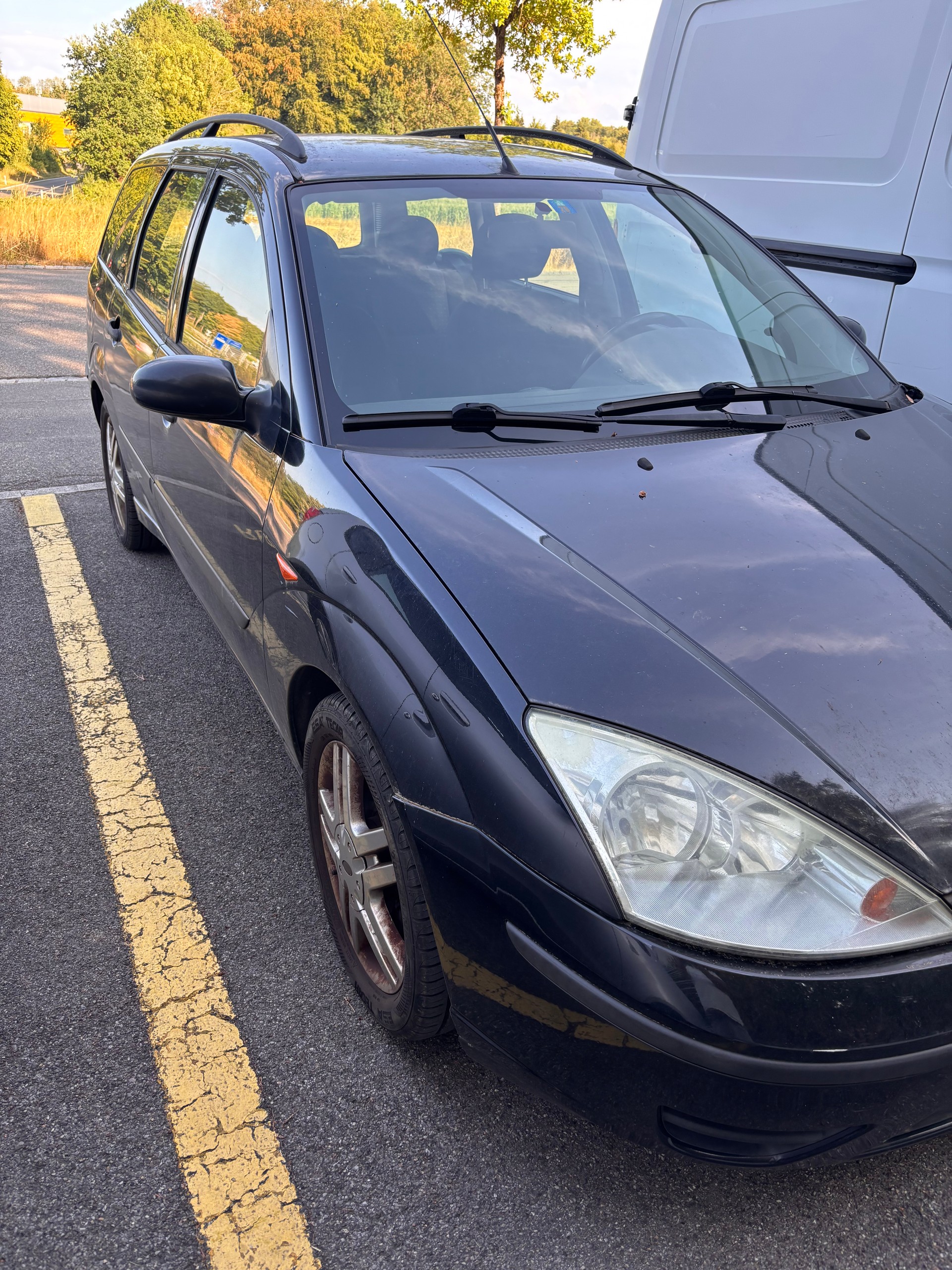 FORD Focus 1.8i 16V Carving-image-1
