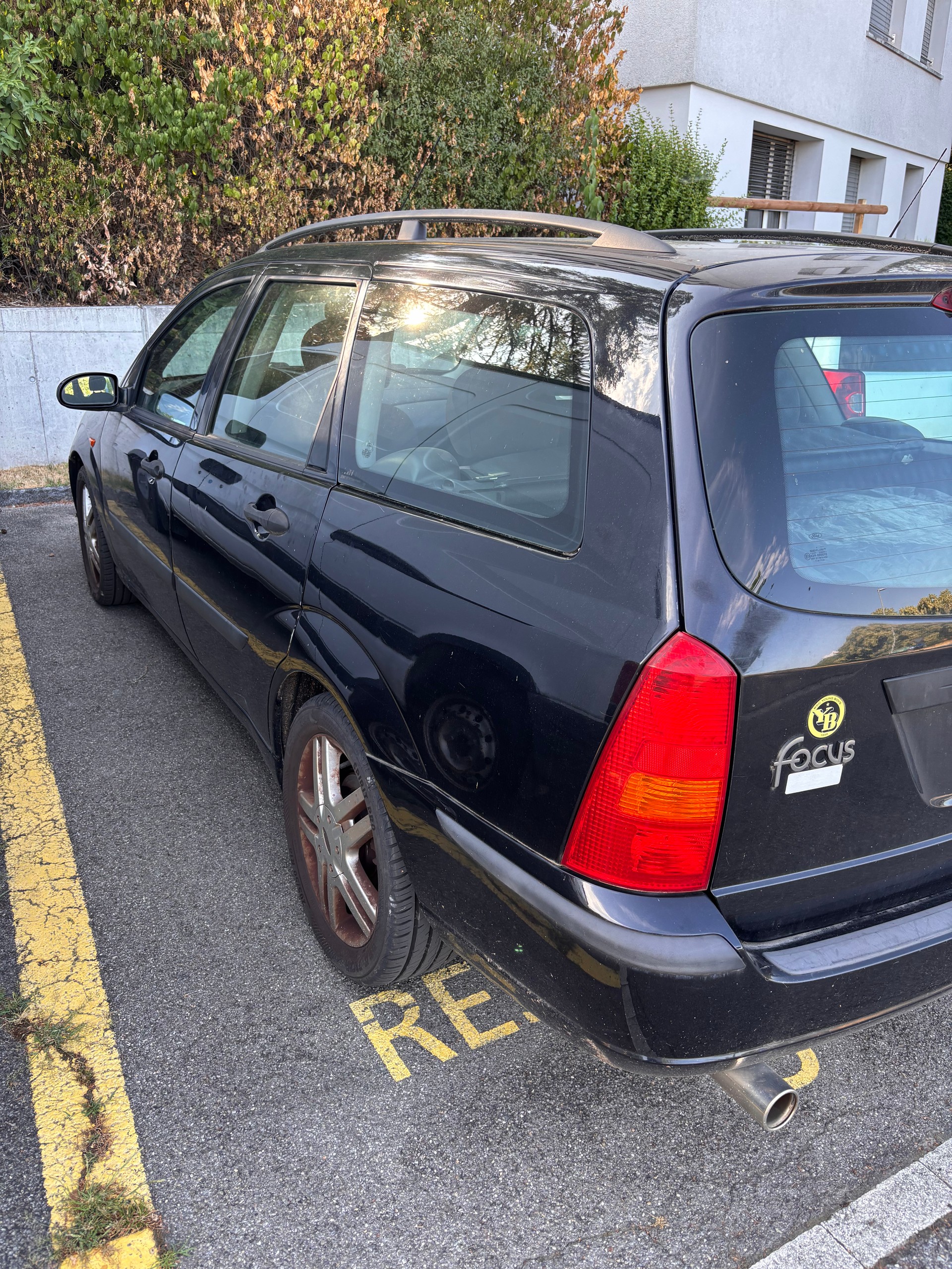 FORD Focus 1.8i 16V Carving-image-3
