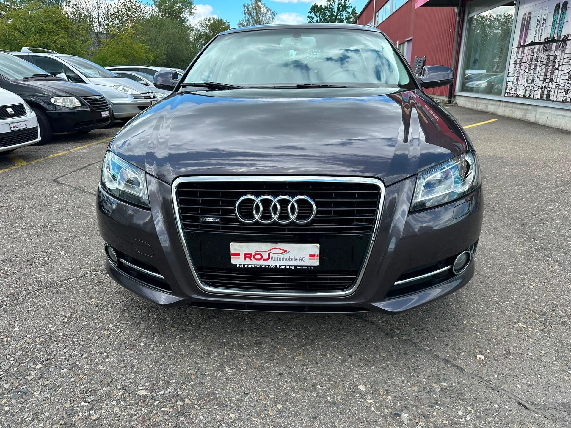 AUDI A3 Sportback 2.0 TDI Ambition quattro-image-2