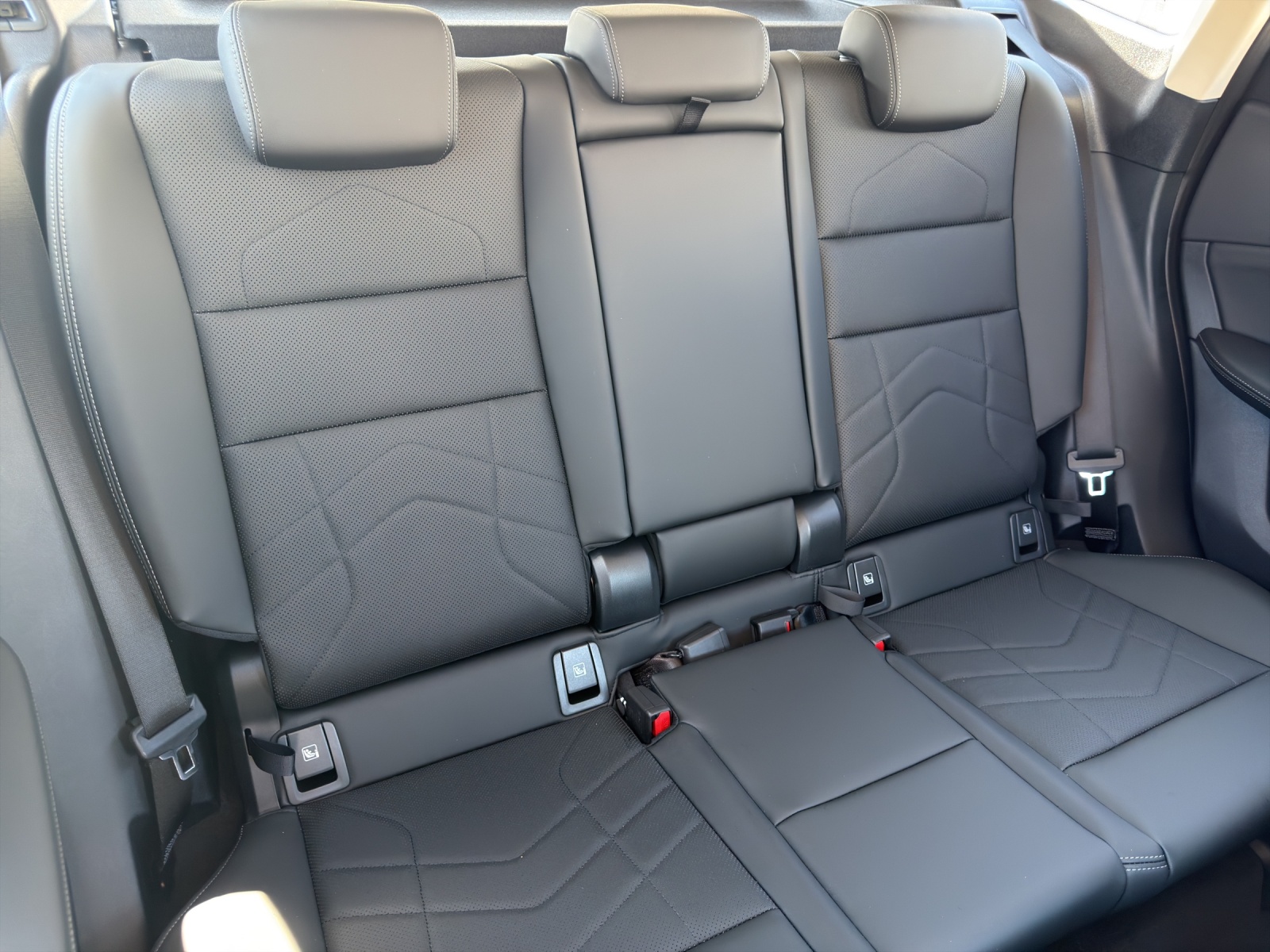BMW X1 xDrive 20d 48V-image-16