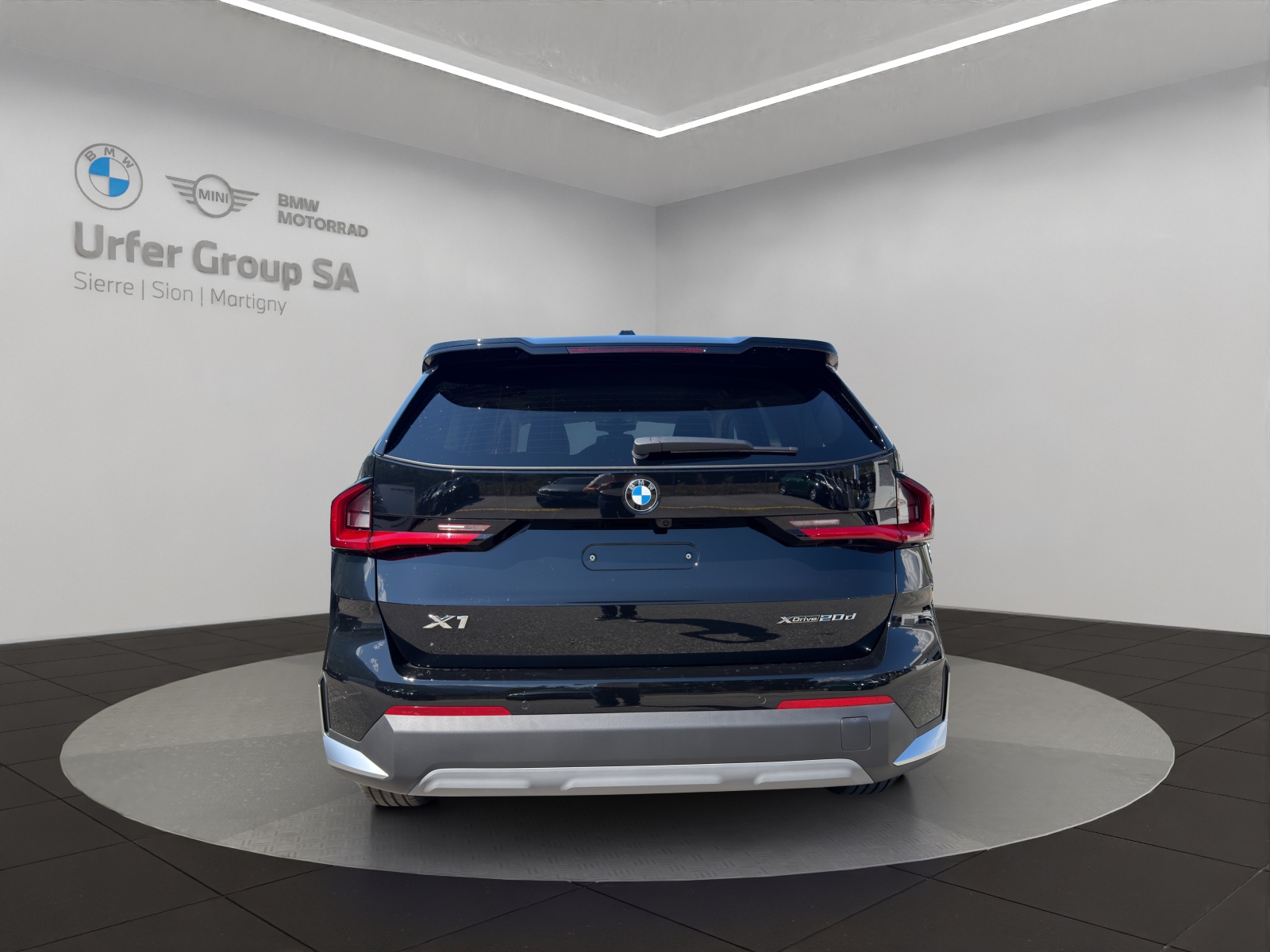 BMW X1 xDrive 20d 48V-image-3