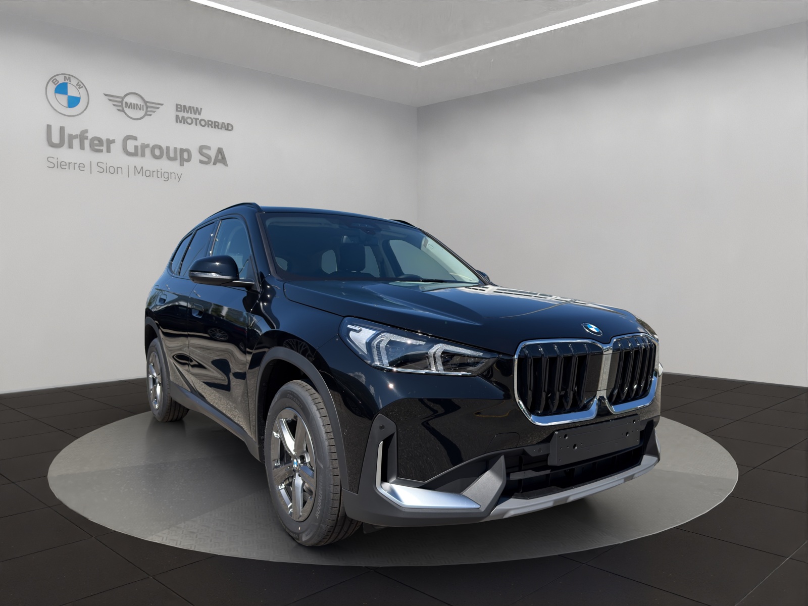 BMW X1 xDrive 20d 48V-image-5