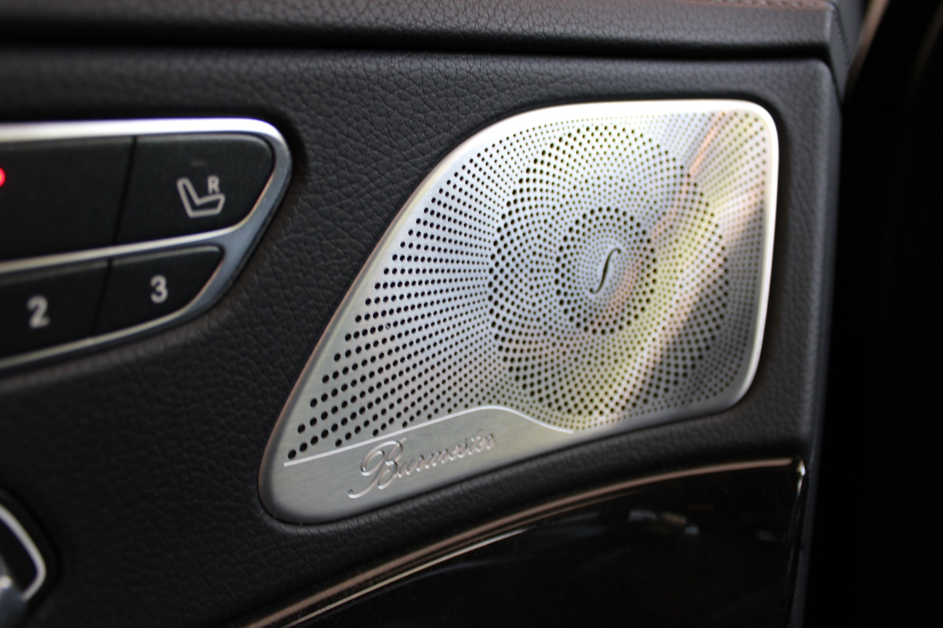 MERCEDES-BENZ S 400 d L 4Matic 9G-Tronic-image-26