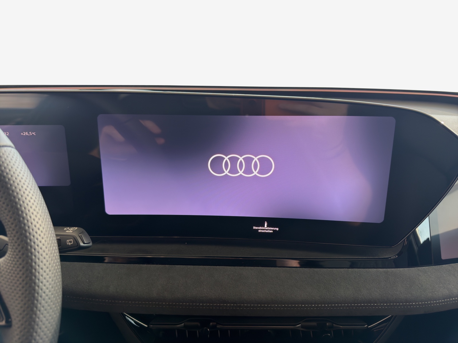 AUDI Q6 e-tron quattro-image-10