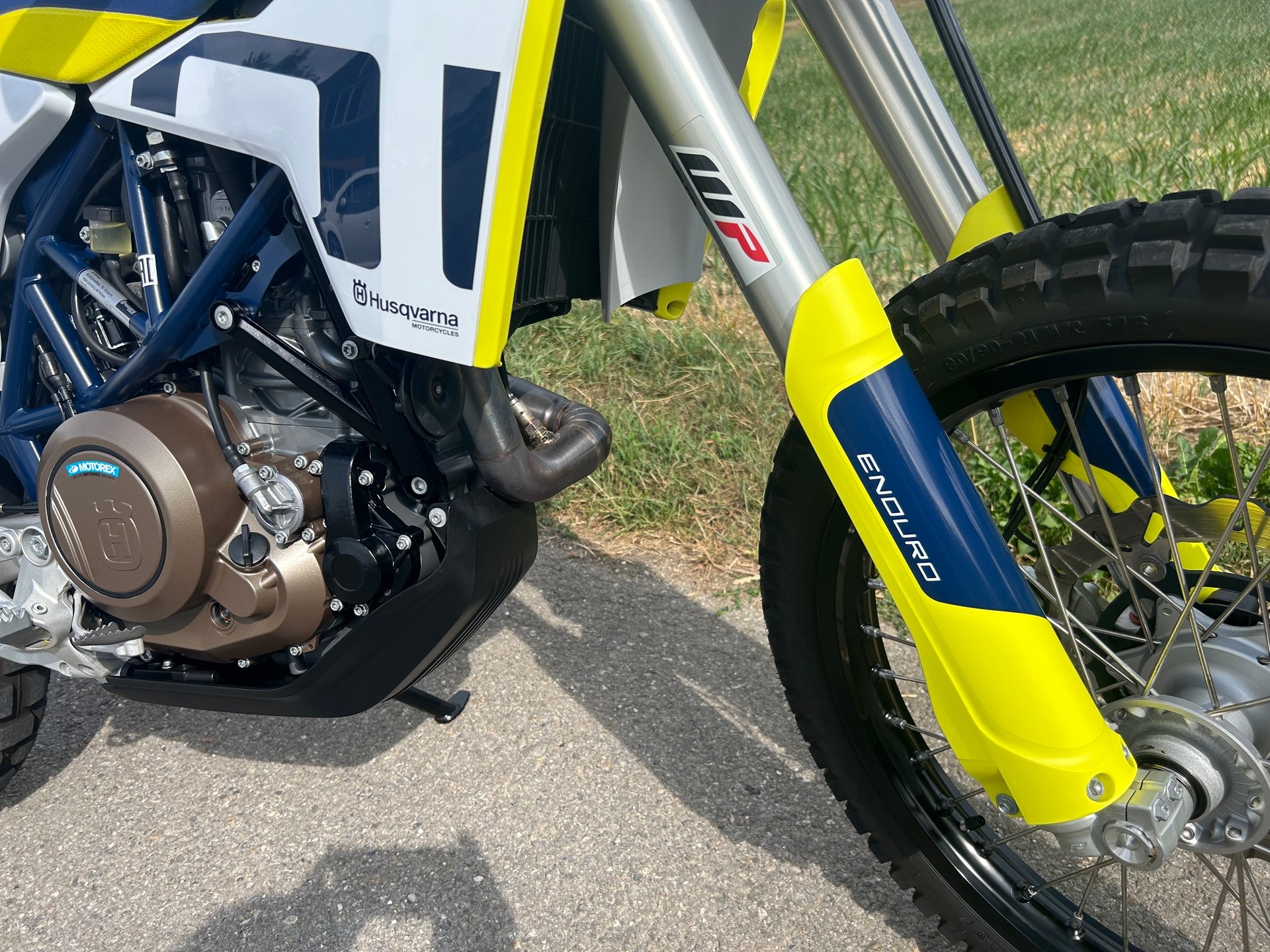 HUSQVARNA 701 Enduro-image-1