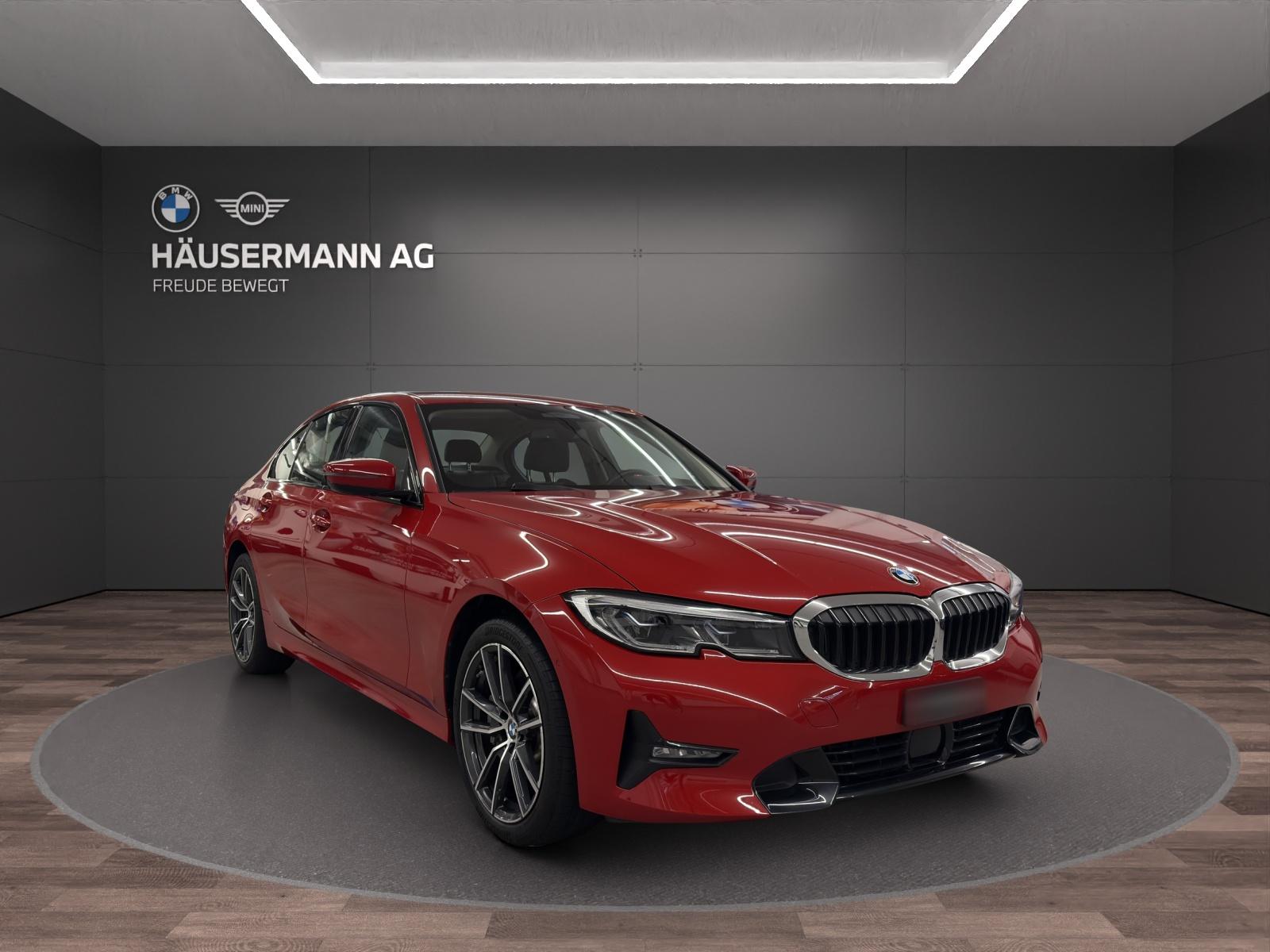BMW 330e SPORT LINE-image-2