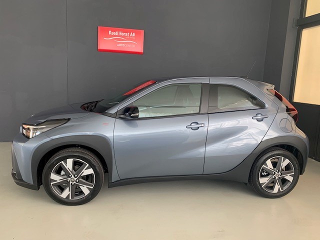 TOYOTA Aygo X 1.5 VVT-i HSD Comfort-image-1