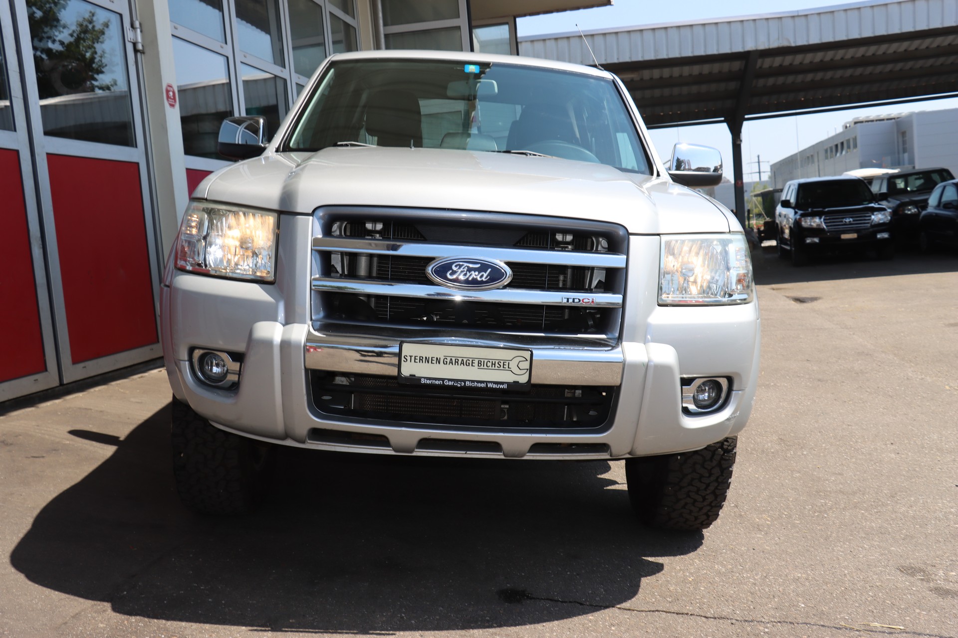 FORD Ranger Limited 3.0 TDCi 4x4-image-2