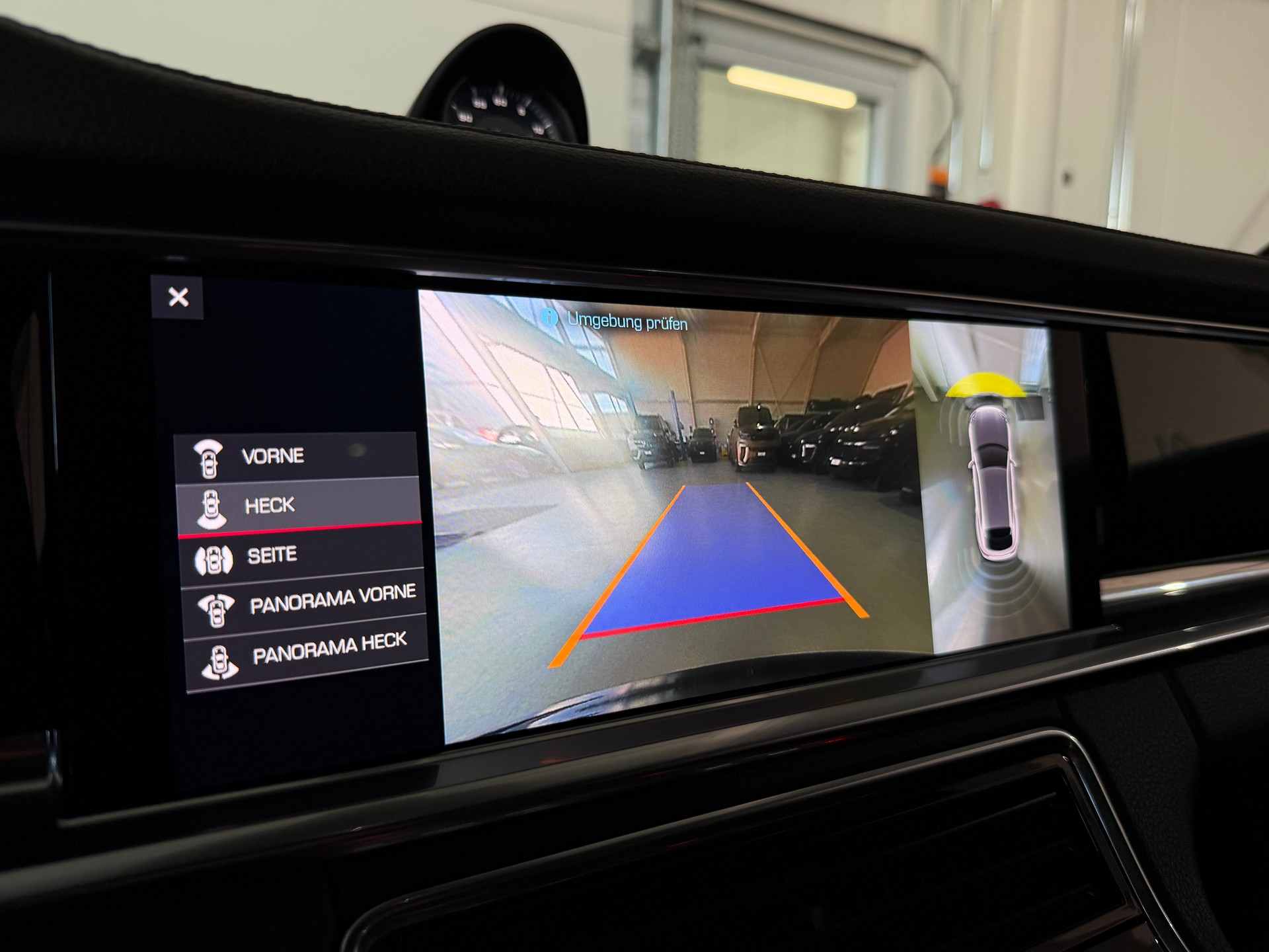 PORSCHE Panamera 4 E-Hybrid Sport Turismo PDK (CH)-image-9