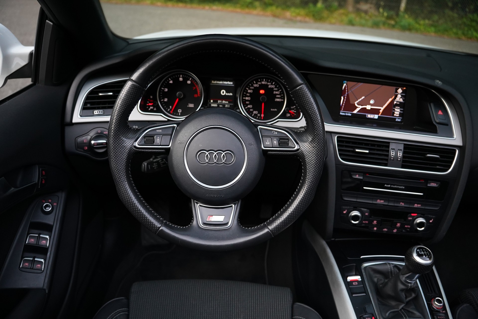 AUDI A5 Cabriolet 1.8 TFSI-image-20