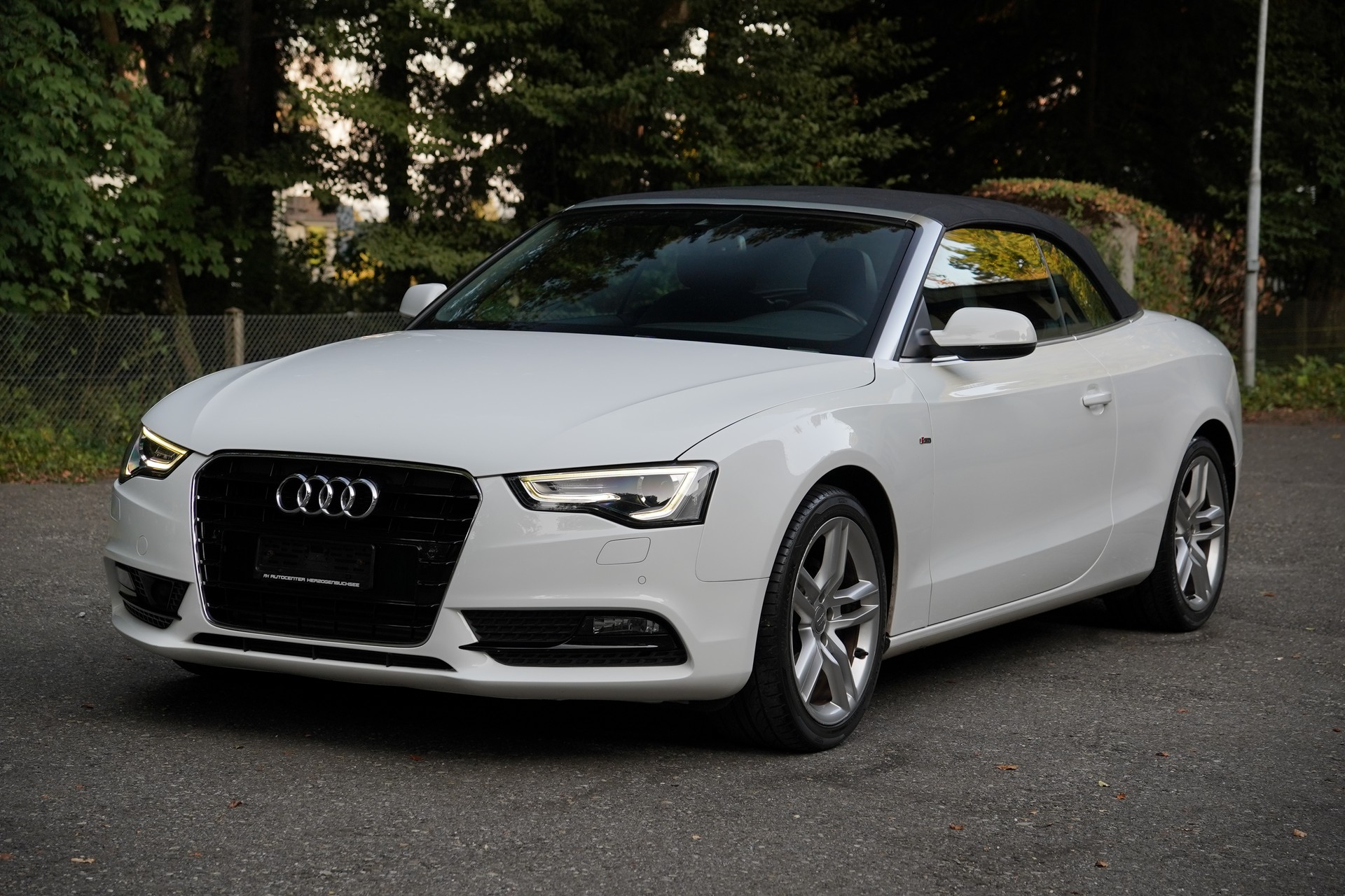 AUDI A5 Cabriolet 1.8 TFSI-image-6