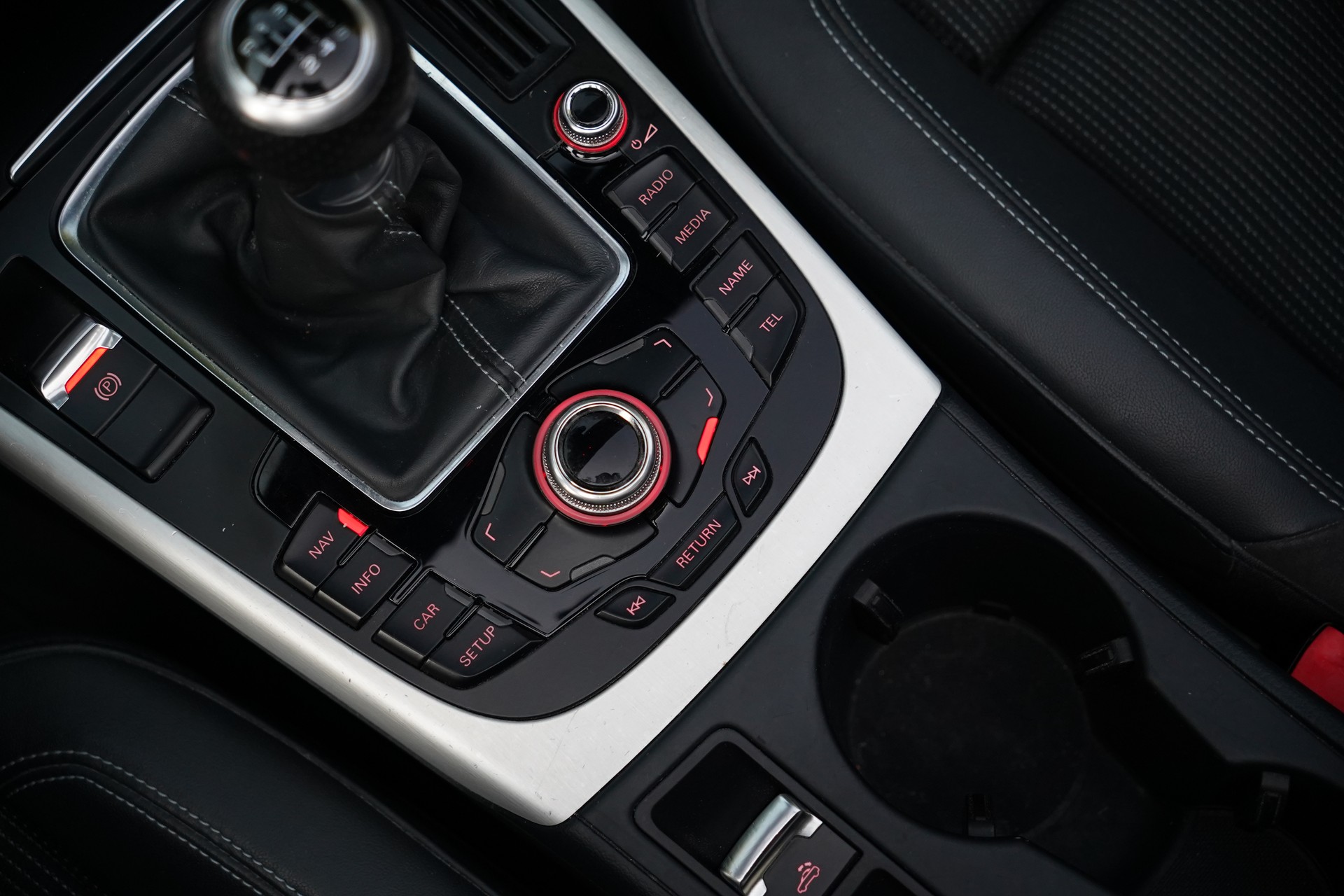 AUDI A5 Cabriolet 1.8 TFSI-image-21