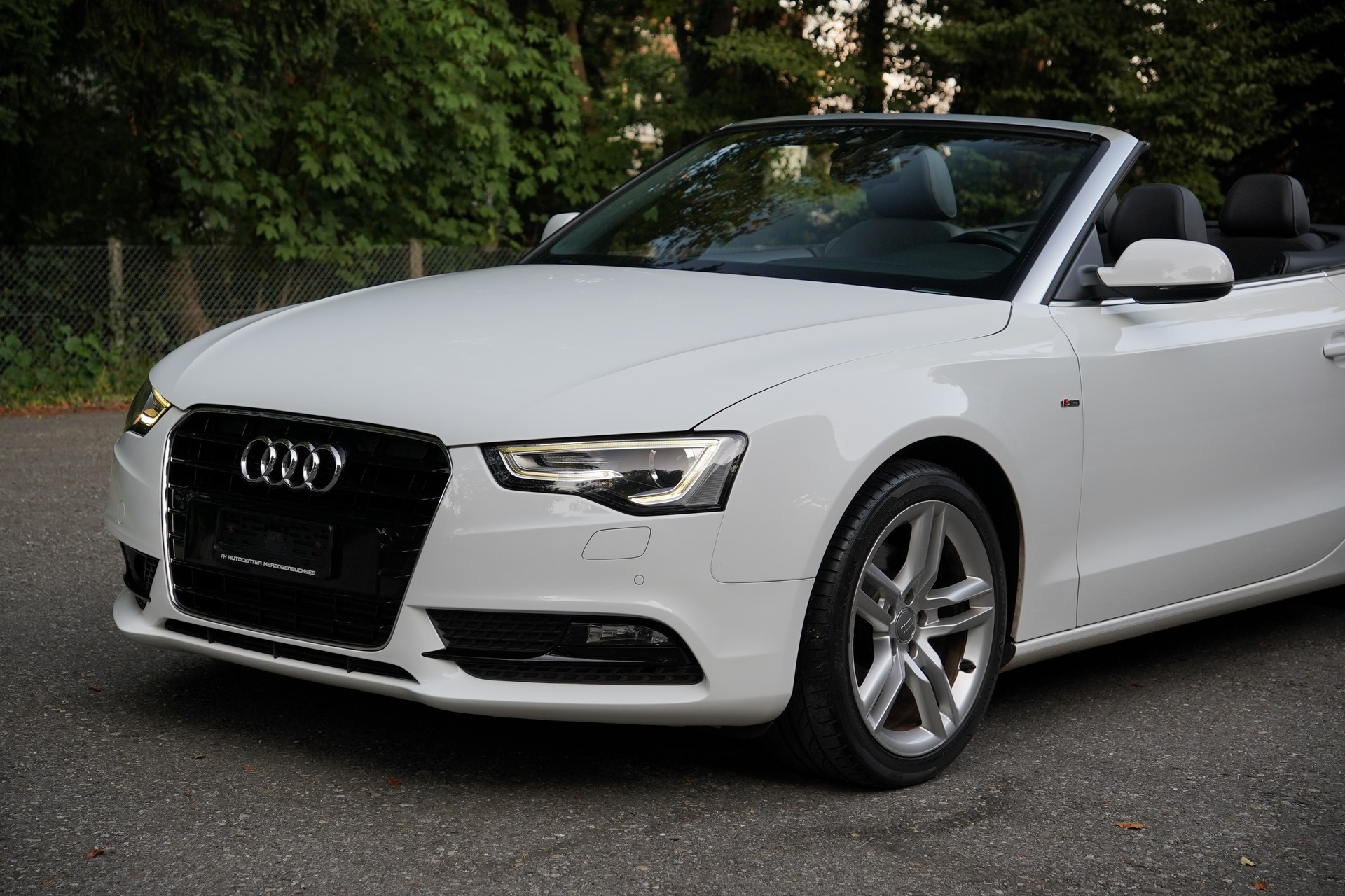 AUDI A5 Cabriolet 1.8 TFSI-image-10