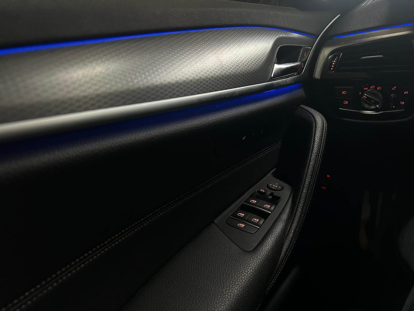 BMW 530e xDrive Pure M Sport Edition Steptronic-image-25
