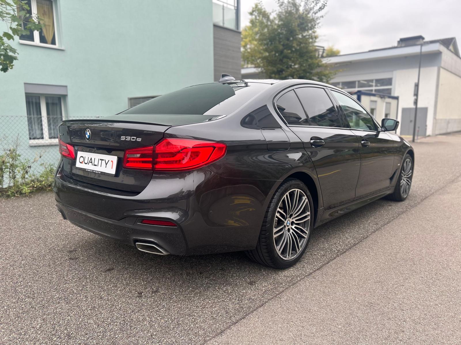 BMW 530e xDrive Pure M Sport Edition Steptronic-image-2
