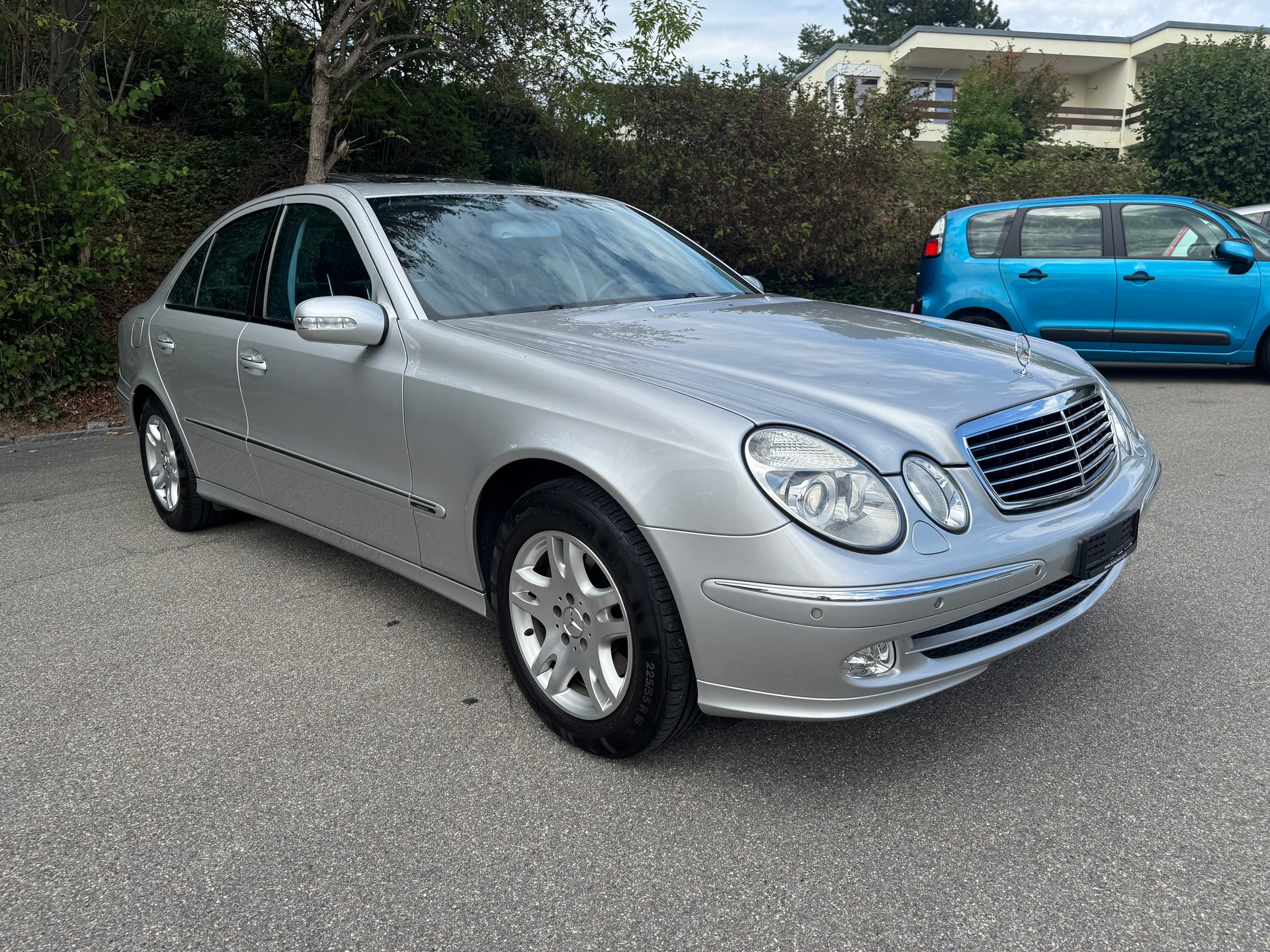 MERCEDES-BENZ E 320 Avantgarde 4Matic Automatic