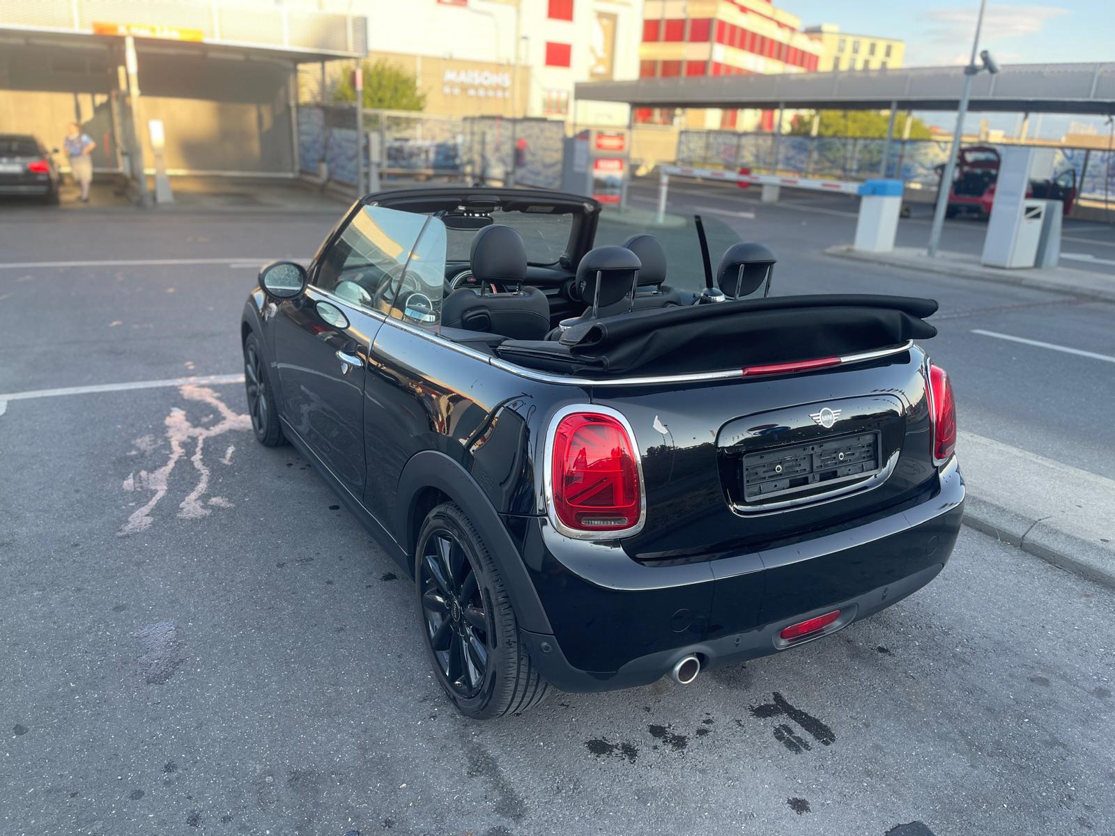 MINI Cooper Cabriolet Steptronic-image-4