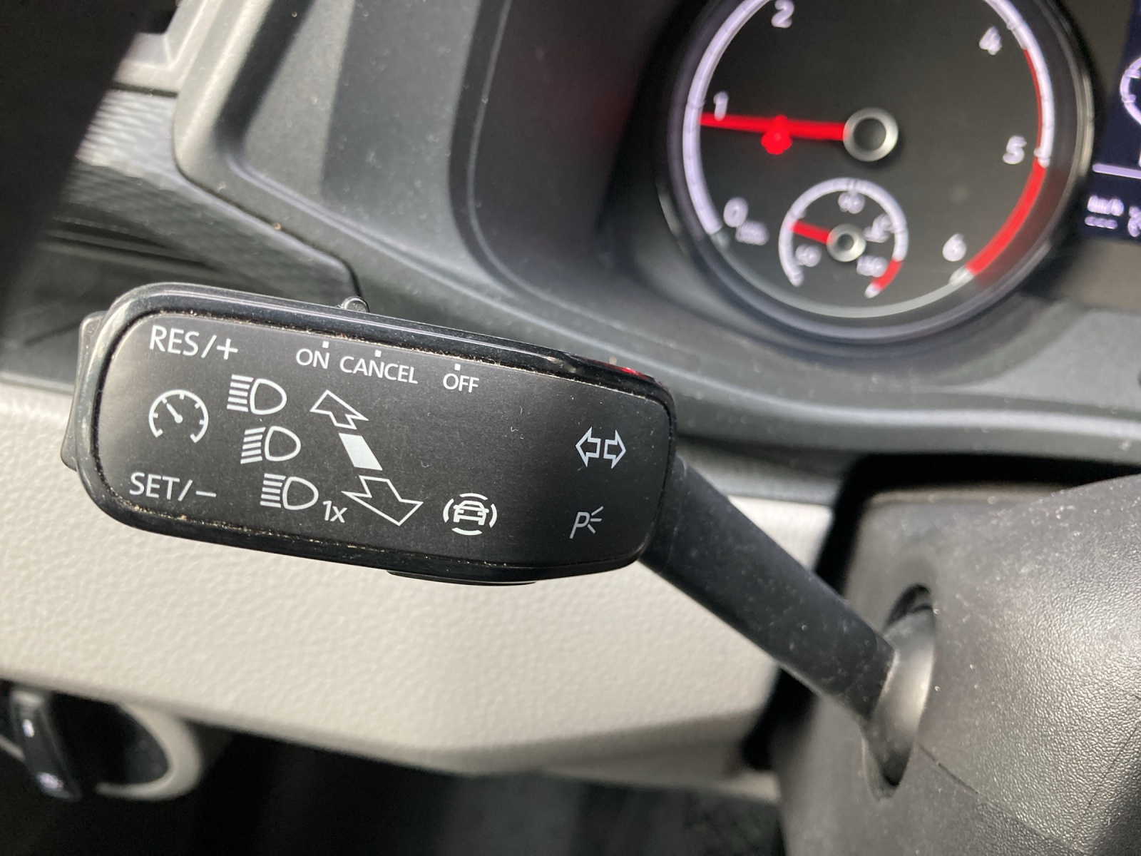 VW T6.1 2.0 TDI-image-14