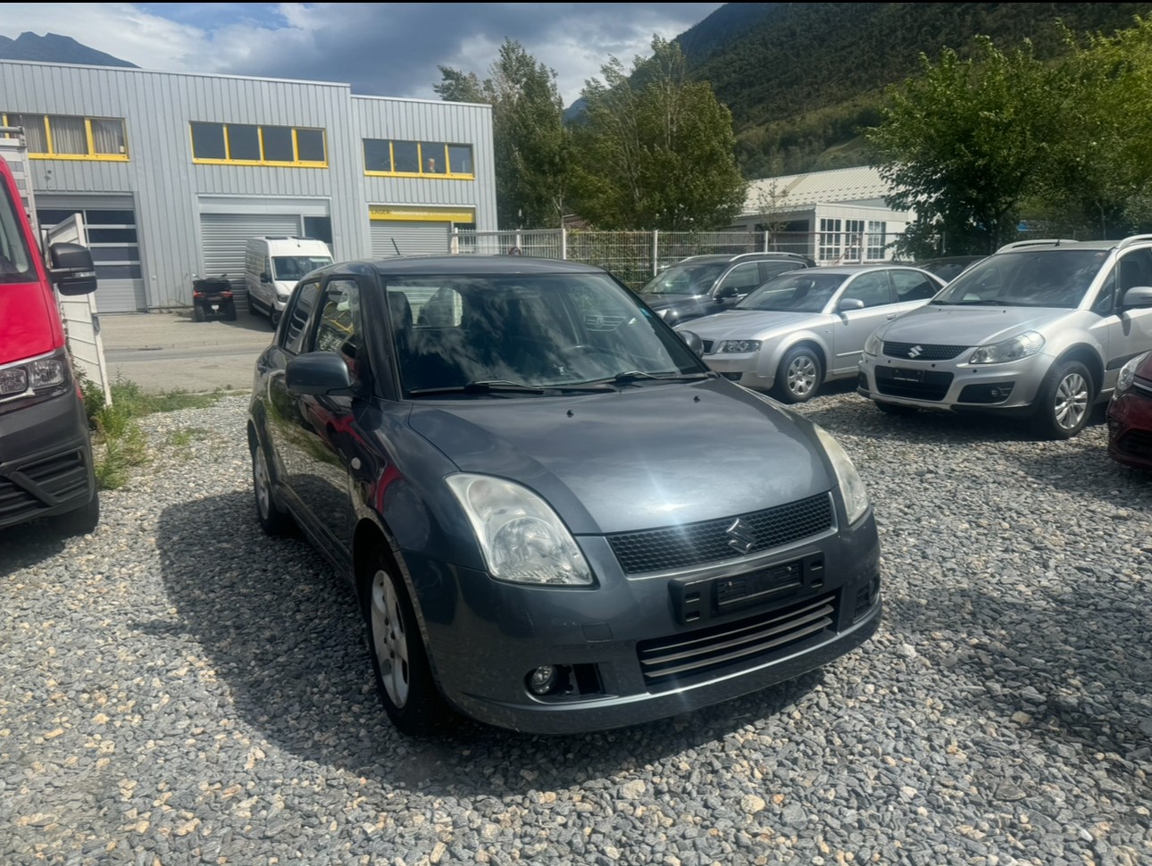 SUZUKI Swift 1.3i 16V GL Top 4x4-image-1