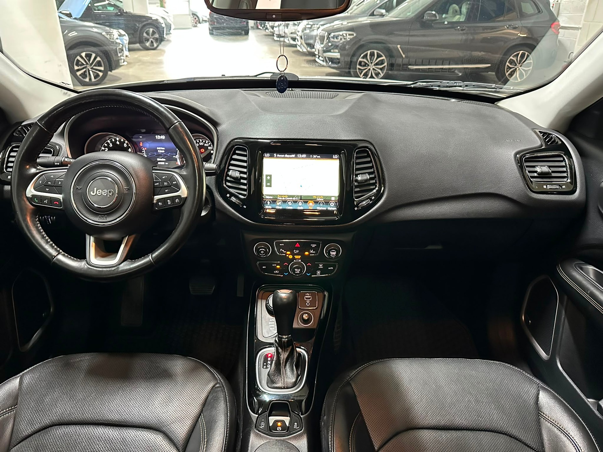JEEP Compass 1.4 Turbo Limited AWD 9ATX-image-10