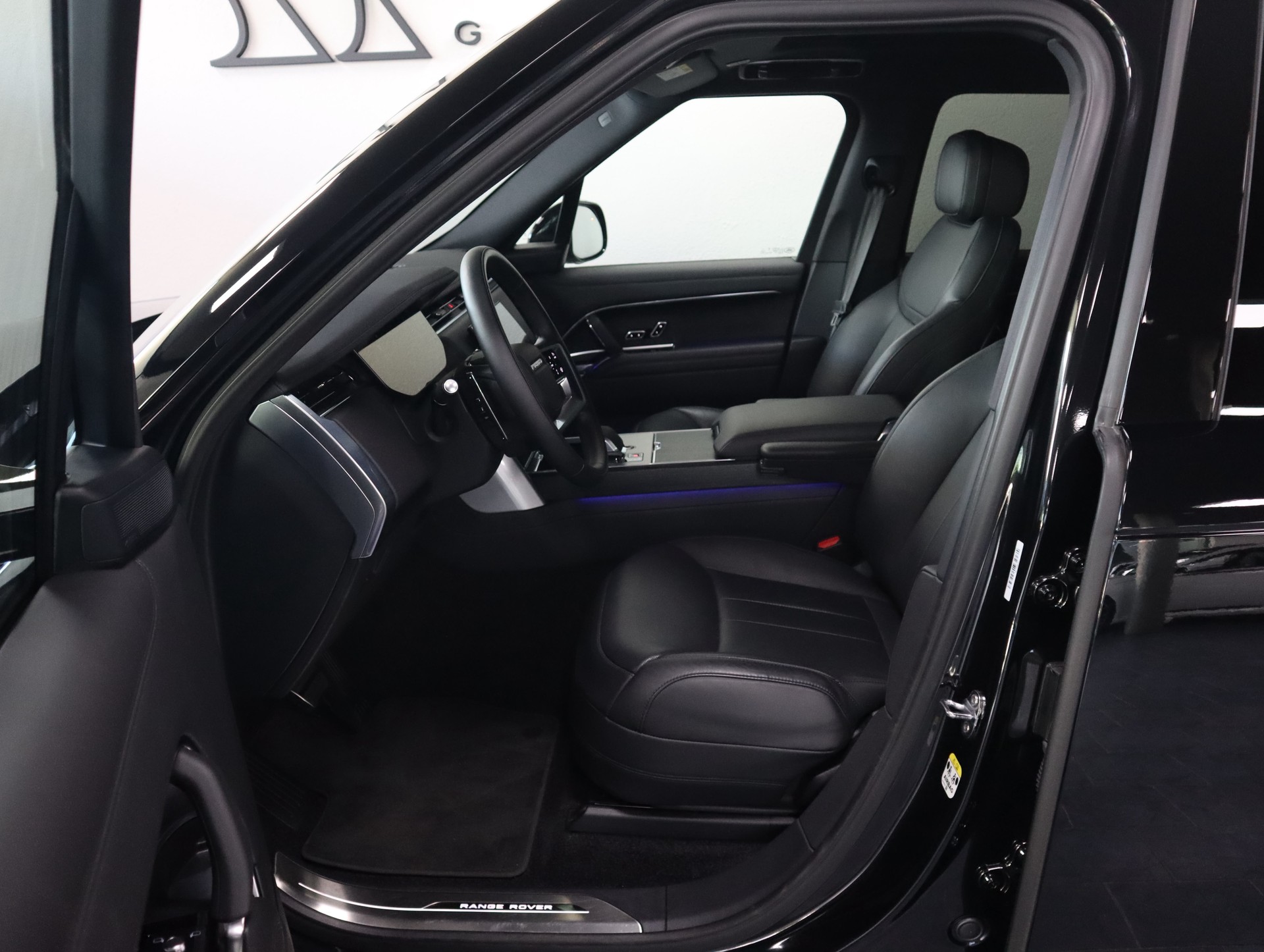 LAND ROVER Range Rover D350 3.0D I6 MHEV HSE Automatic-image-9