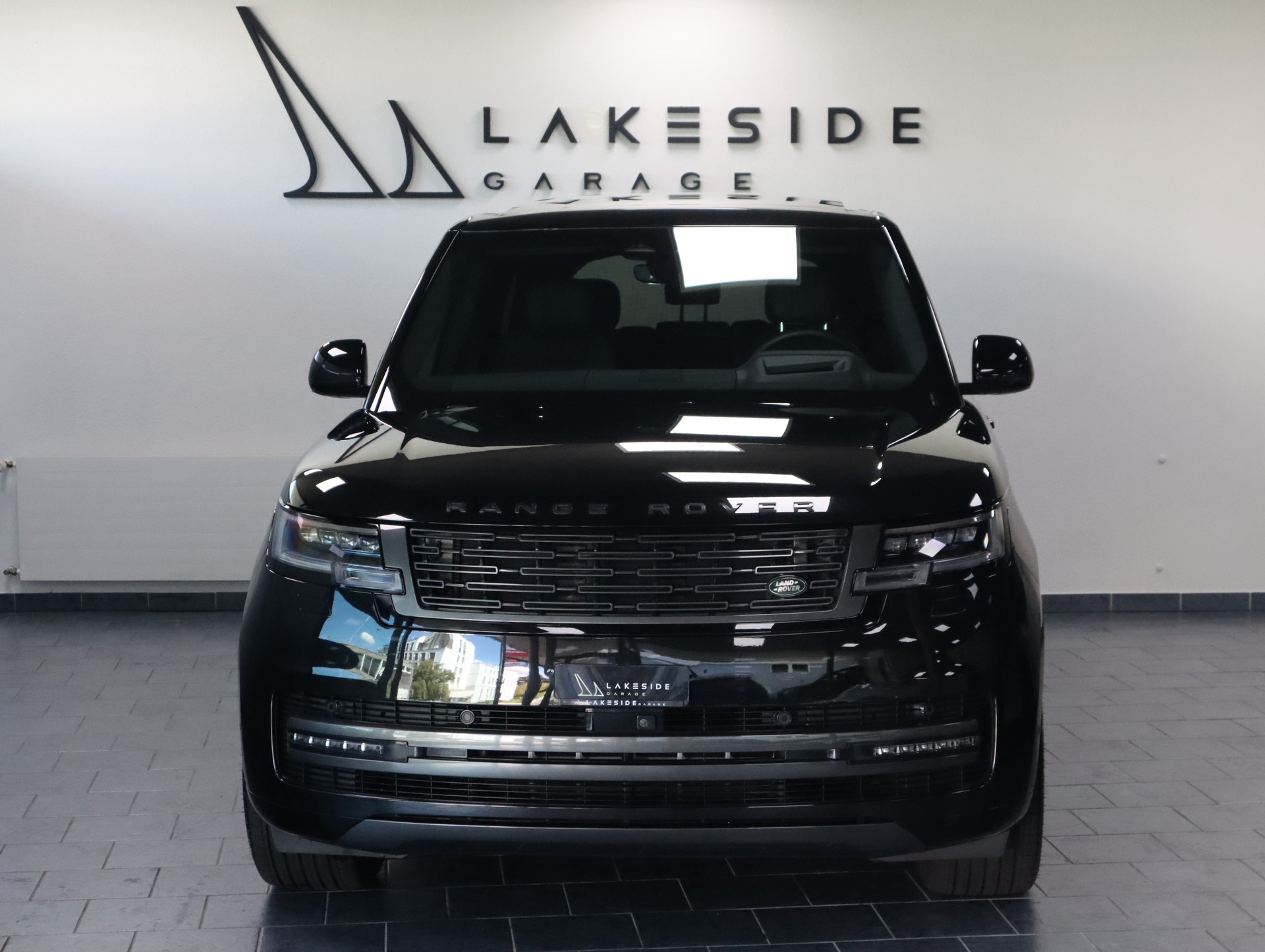 LAND ROVER Range Rover D350 3.0D I6 MHEV HSE Automatic-image-1