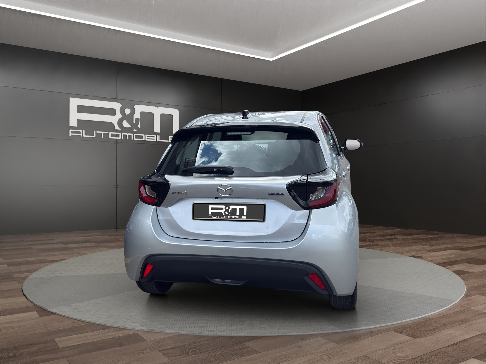 MAZDA 2 Hybrid 1.5 Centre-line-image-4
