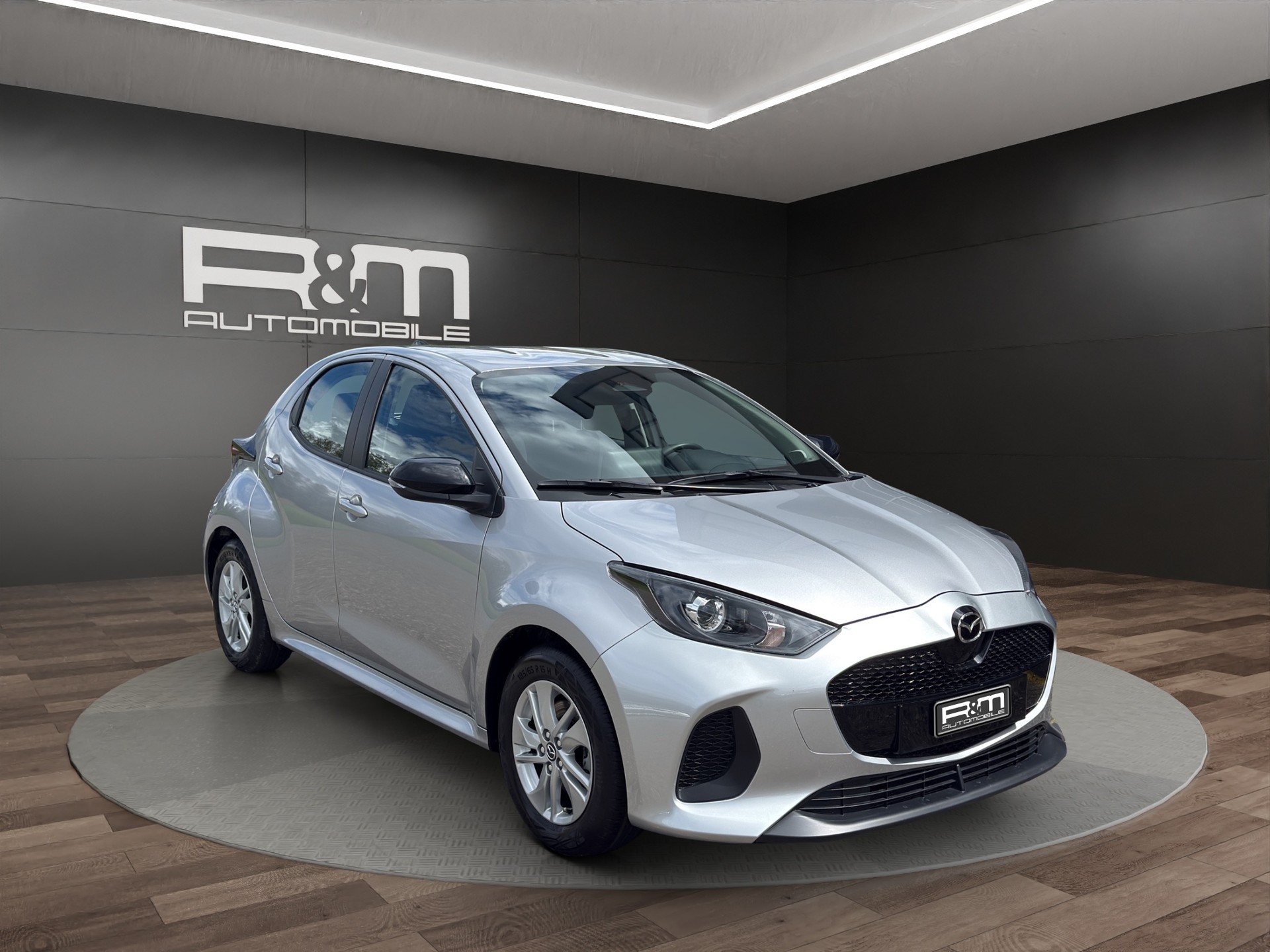 MAZDA 2 Hybrid 1.5 Centre-line-image-0