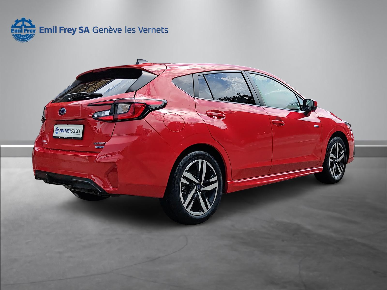 SUBARU Impreza 2.0i e-Boxer Luxury-image-9