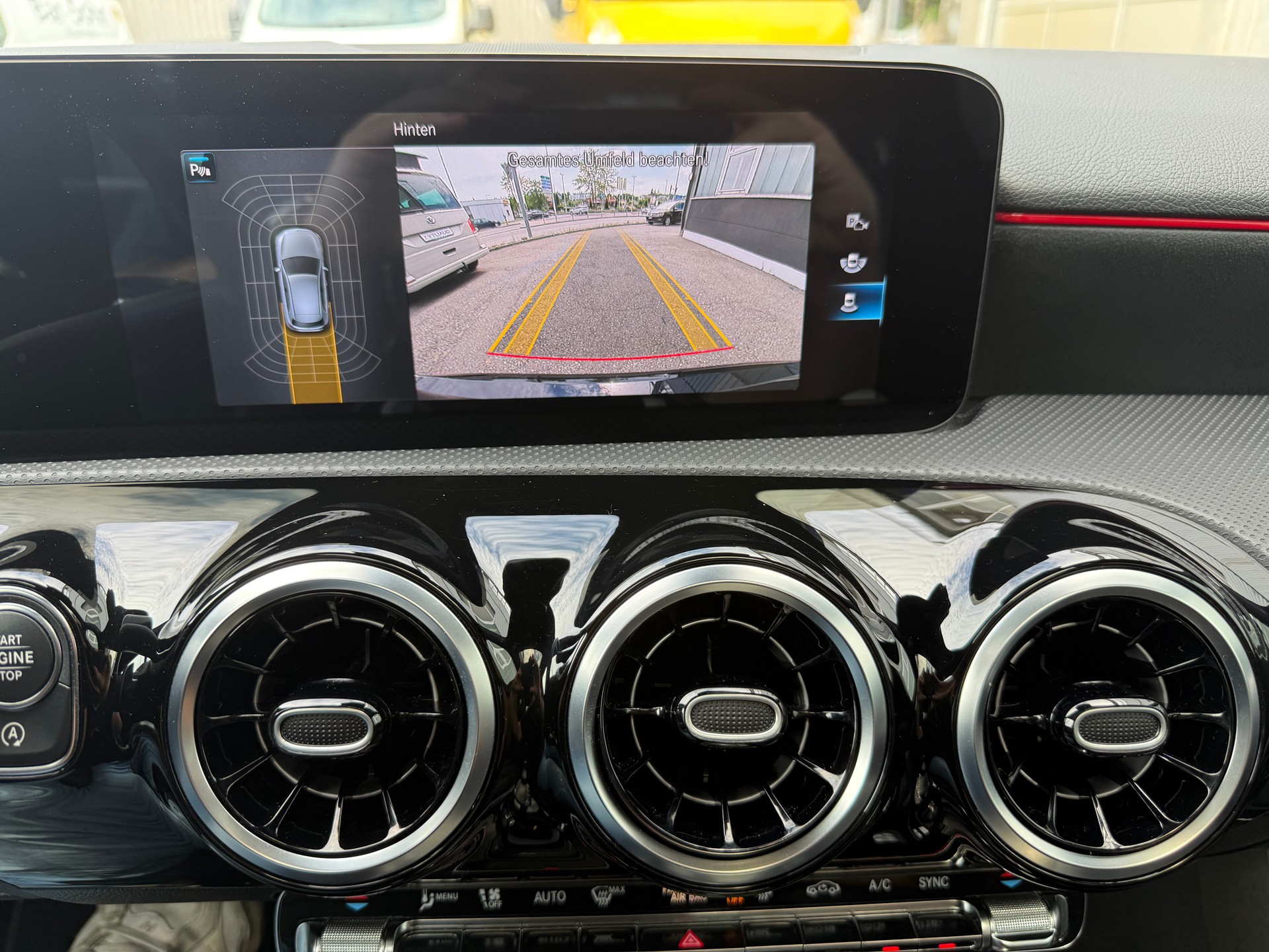 MERCEDES-BENZ A 180 Night Star AMG Line 7G-DCT ***CH-FAHRZEUG***-image-16