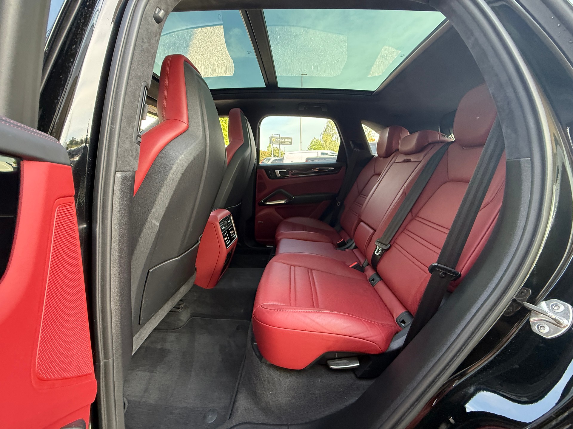 PORSCHE Cayenne Turbo ***DISTANZREGELUNG***-image-20