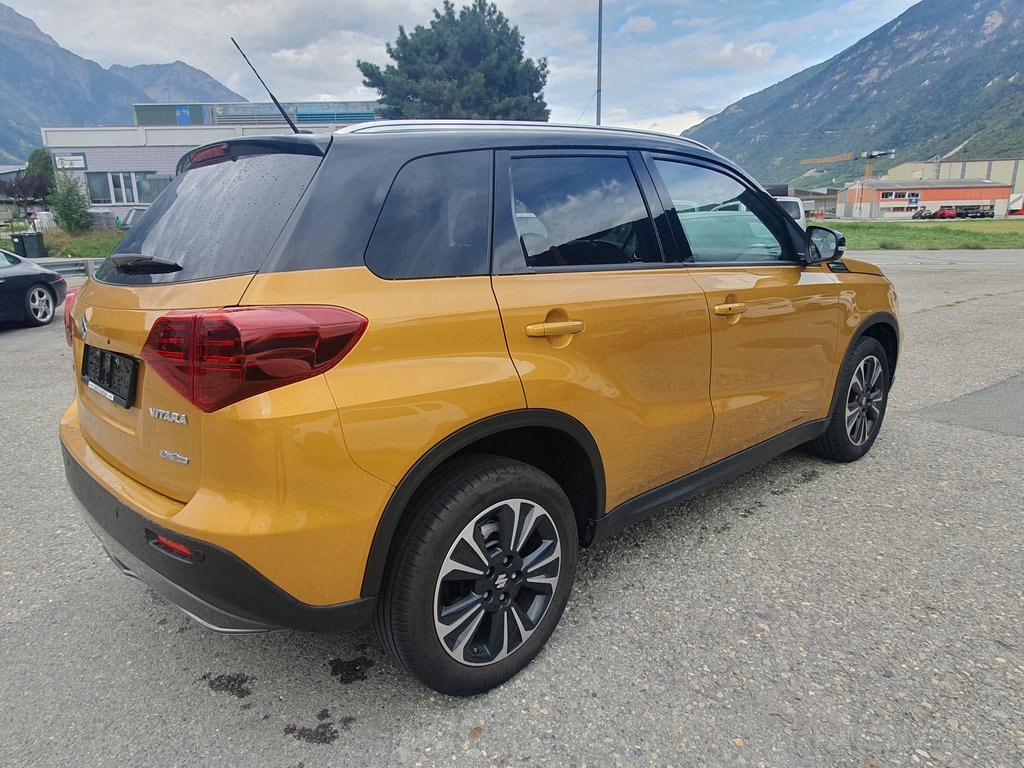 SUZUKI Vitara 1.4 Boosterjet Compact + Automatic-image-5