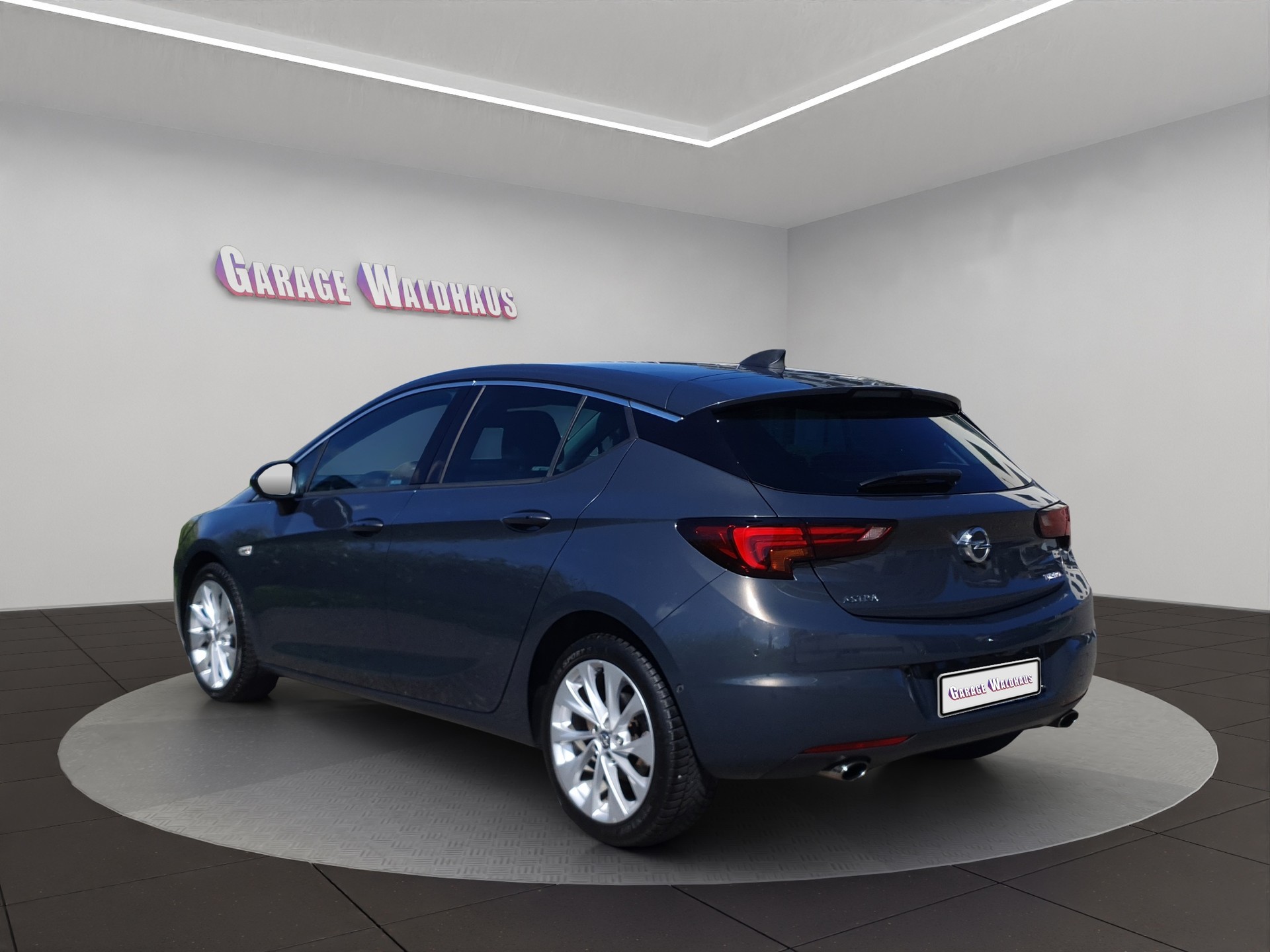 OPEL Astra 1.6i Turbo Excellence-image-2