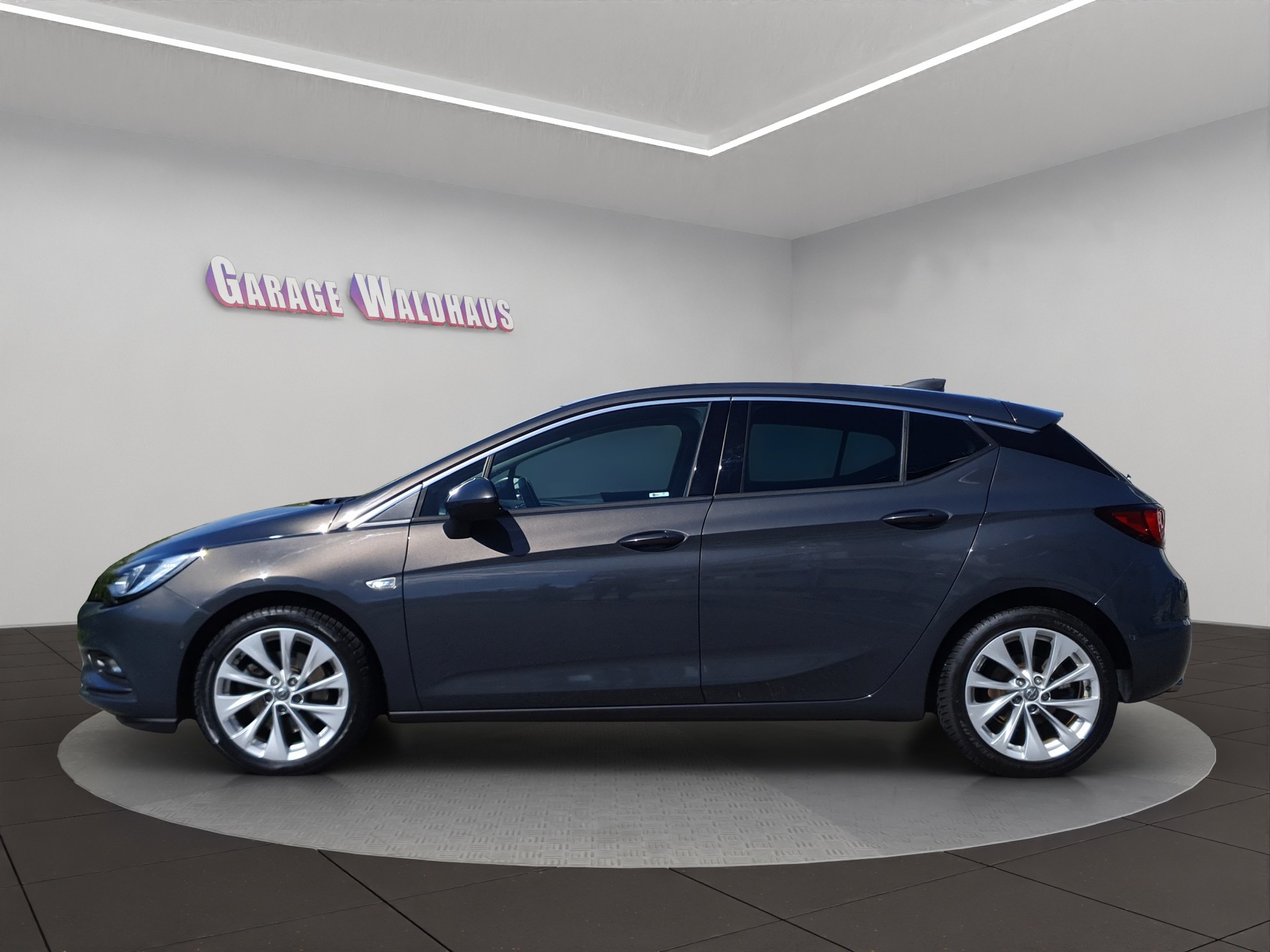 OPEL Astra 1.6i Turbo Excellence-image-1