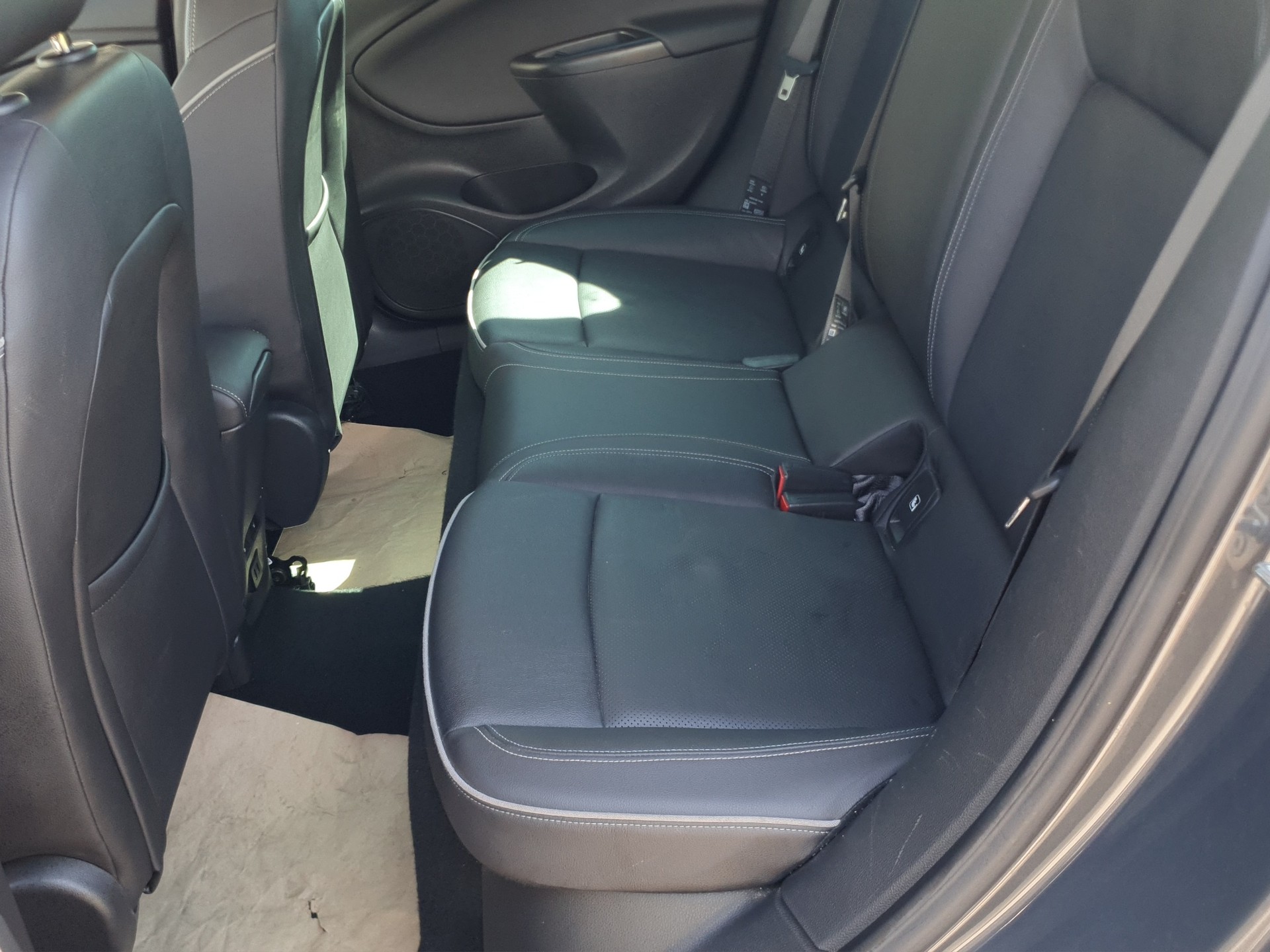 OPEL Astra 1.6i Turbo Excellence-image-14