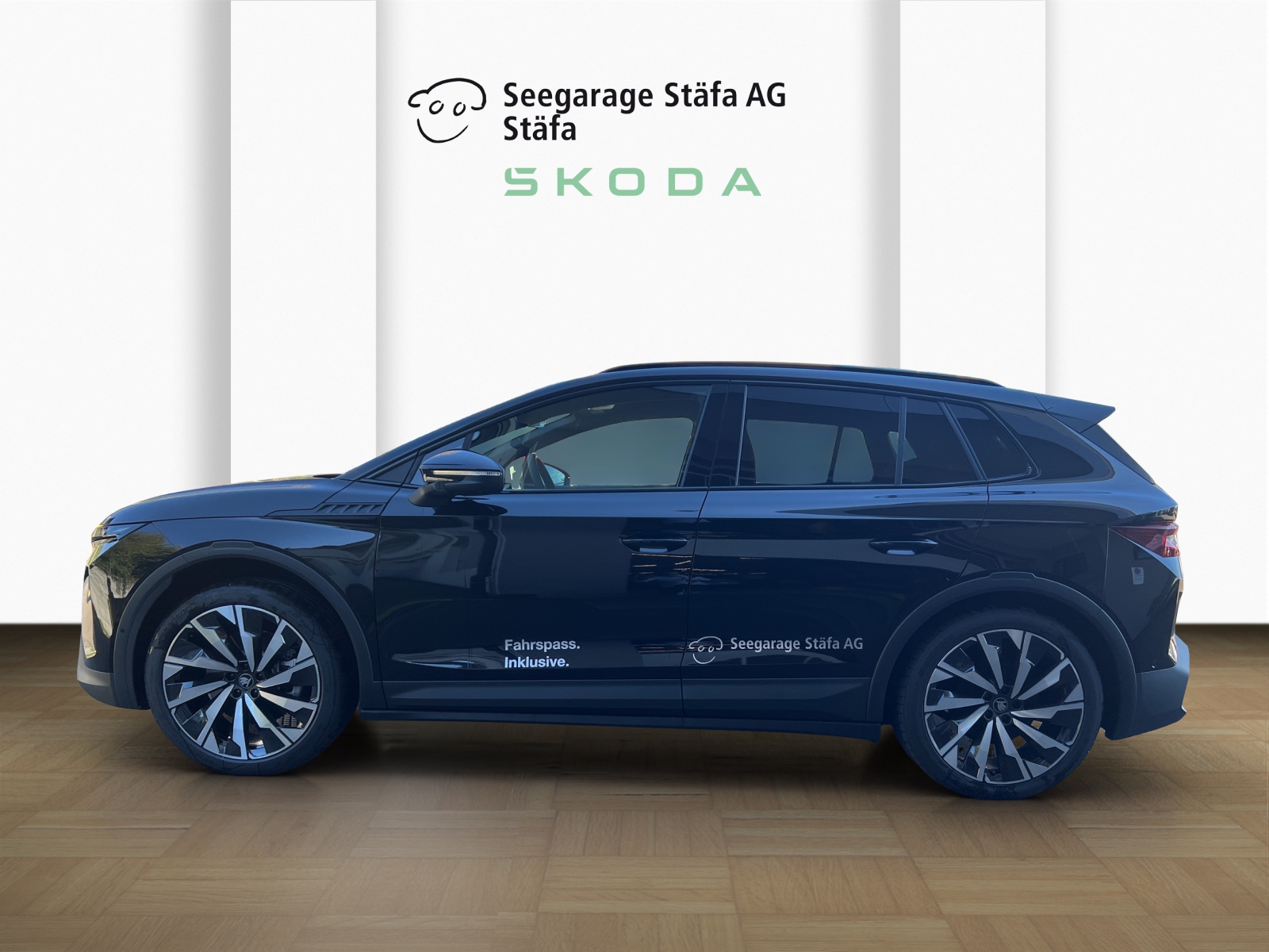 SKODA Elroq 85x Sportline 4x4-showroom-element-1