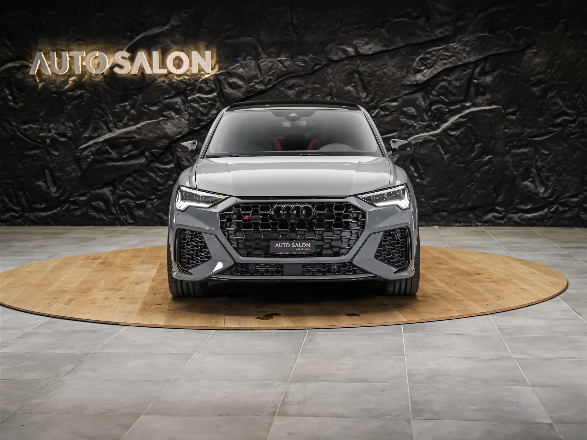 AUDI RS Q3 Sportback quattro S tronic *Panorama*SONOS*Assistenten*-image-6