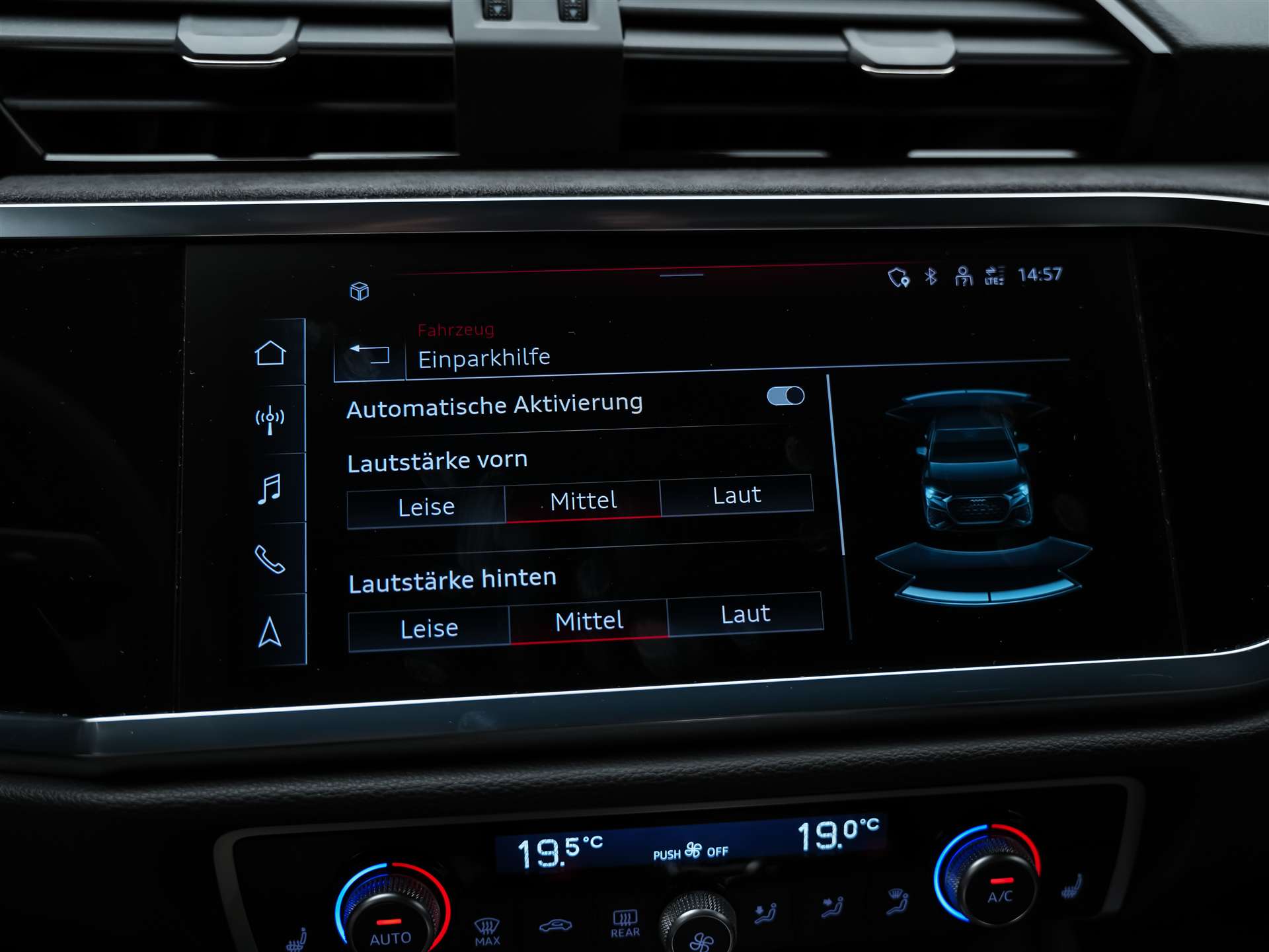 AUDI RS Q3 Sportback quattro S tronic *Panorama*SONOS*Assistenten*-image-38