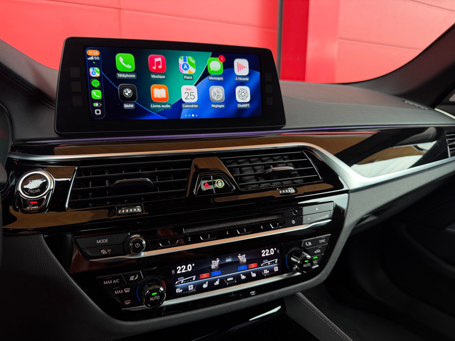 BMW M550i xDrive Steptronic *CH-Fahrzeug*-image-11