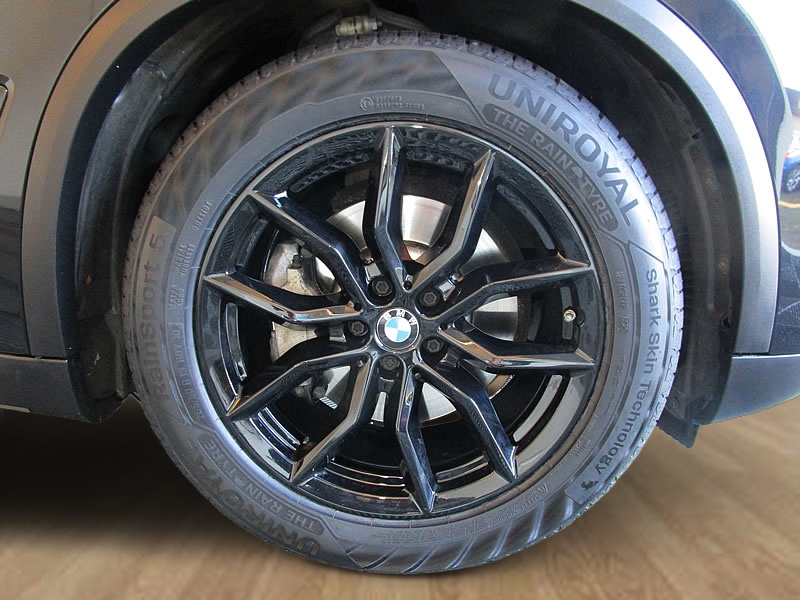 BMW X5 xDrive 30d Steptronic-image-24